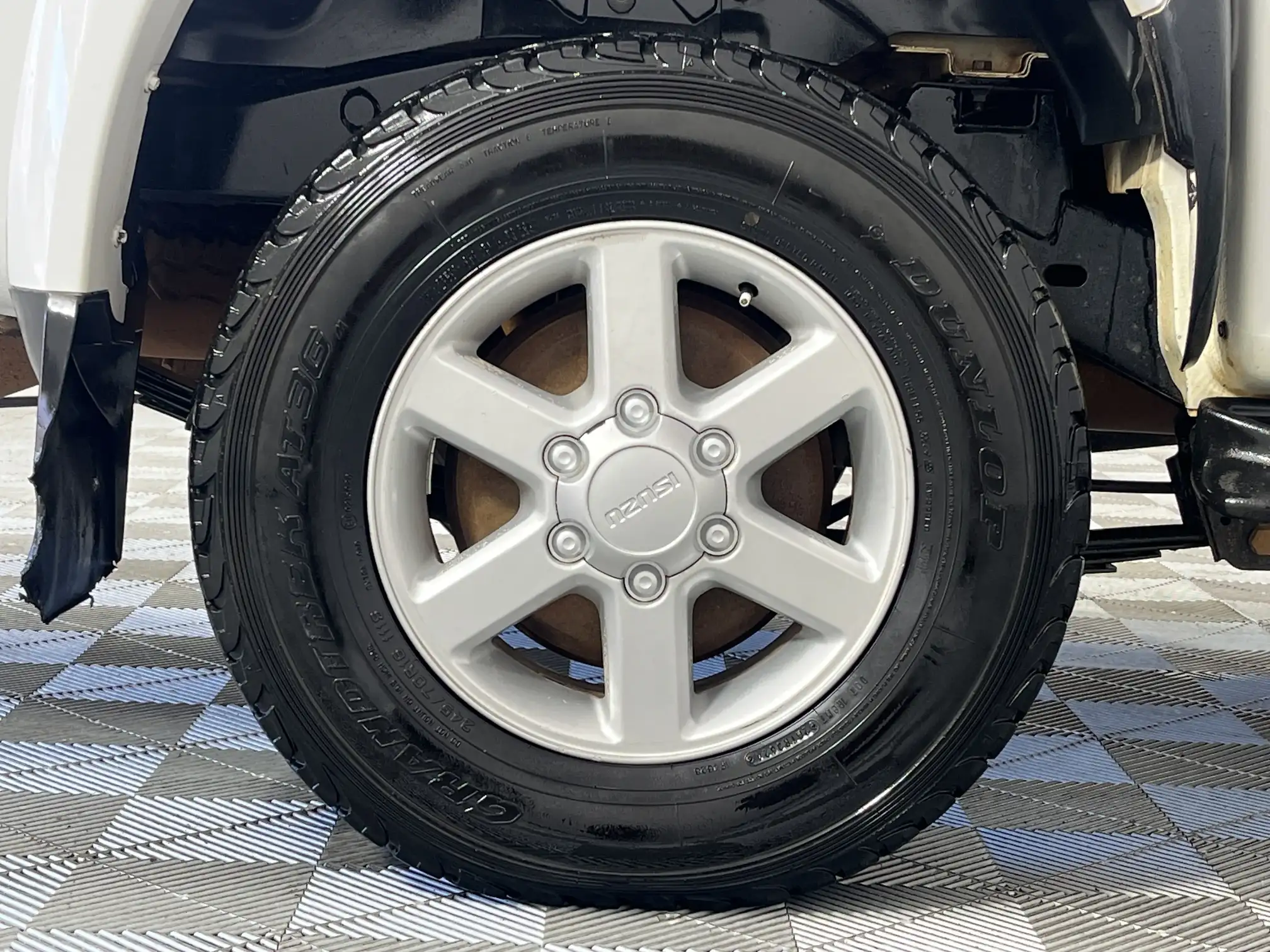 Isuzu KB