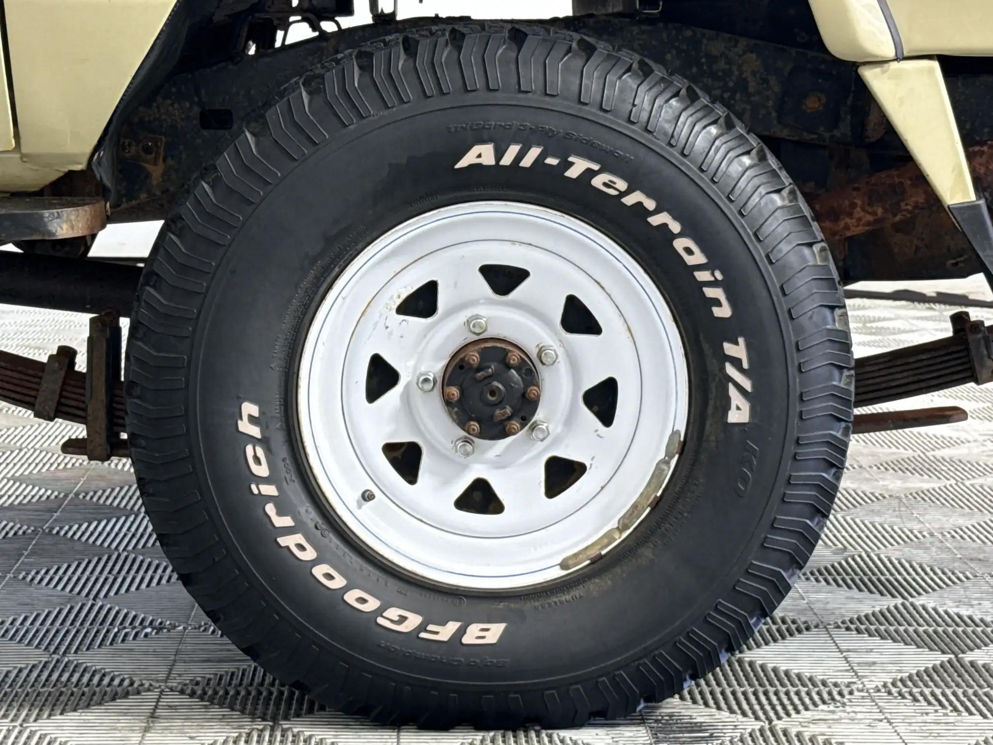 Toyota Land Cruiser 79