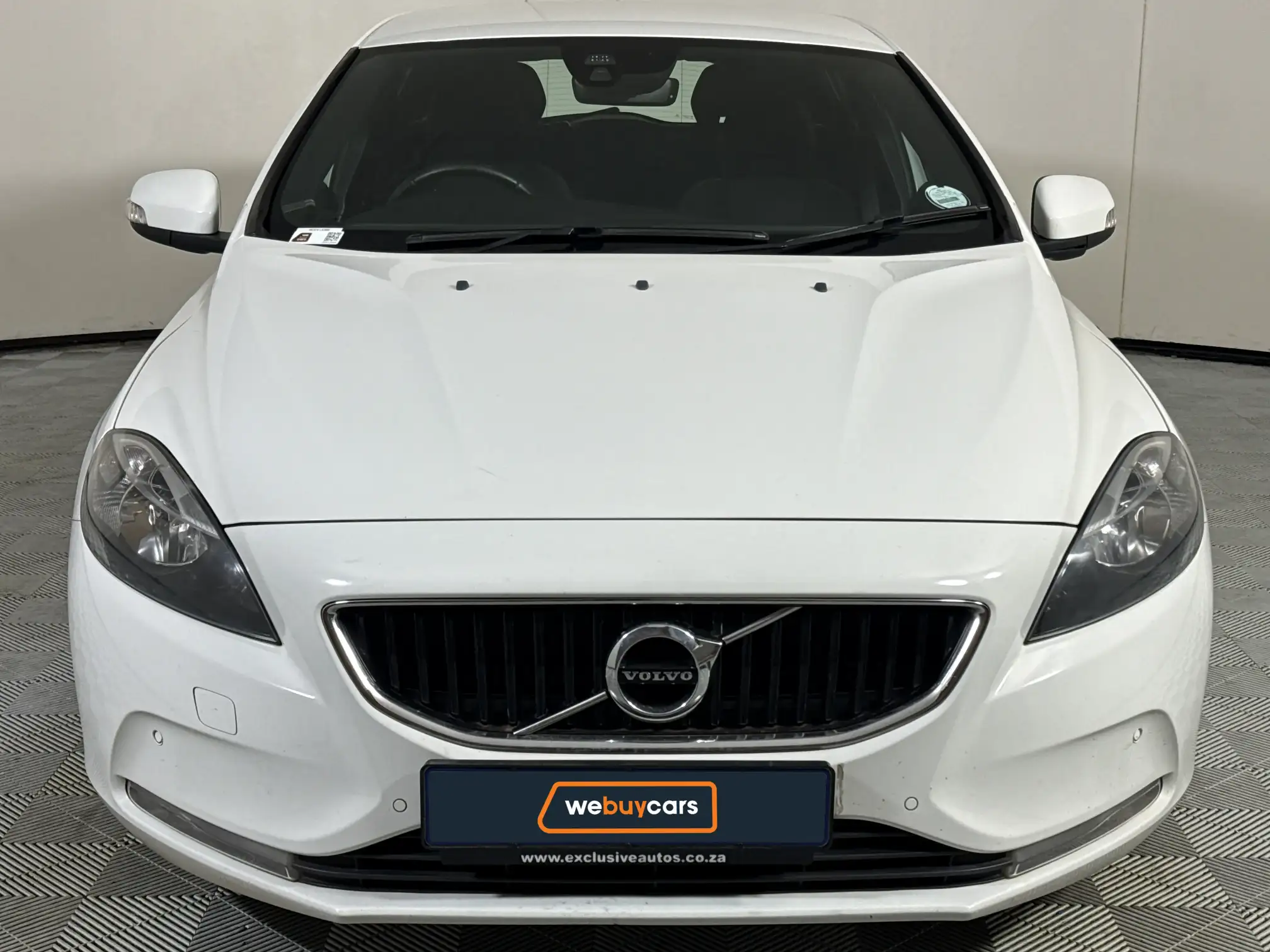 Volvo V40