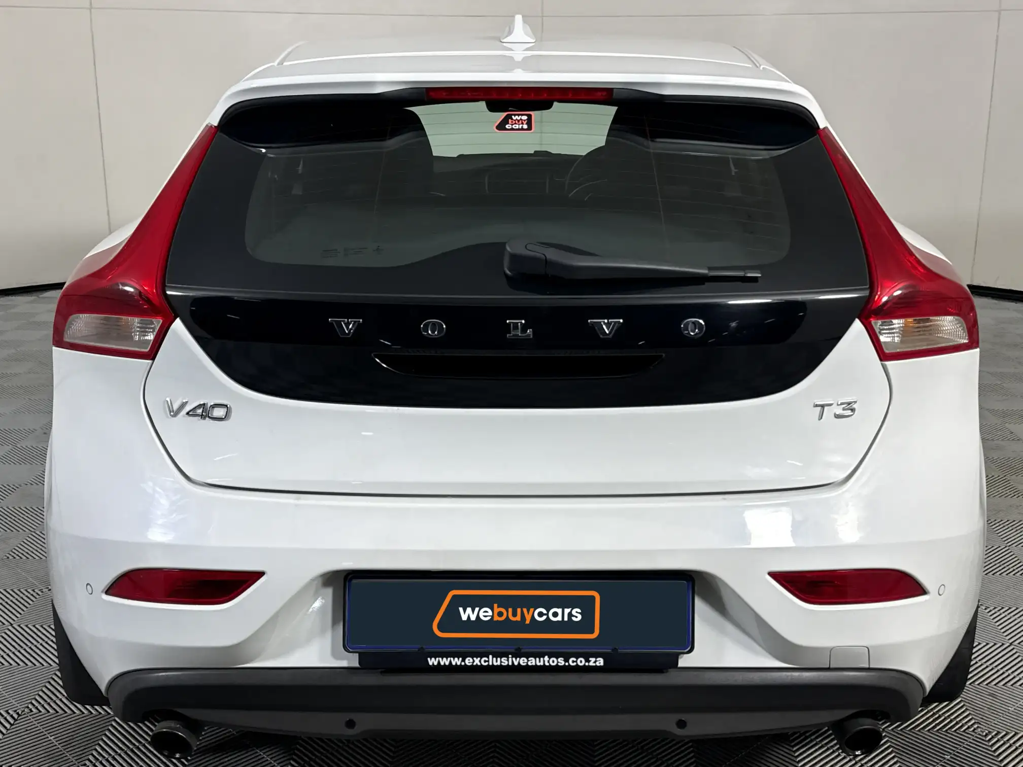 Volvo V40