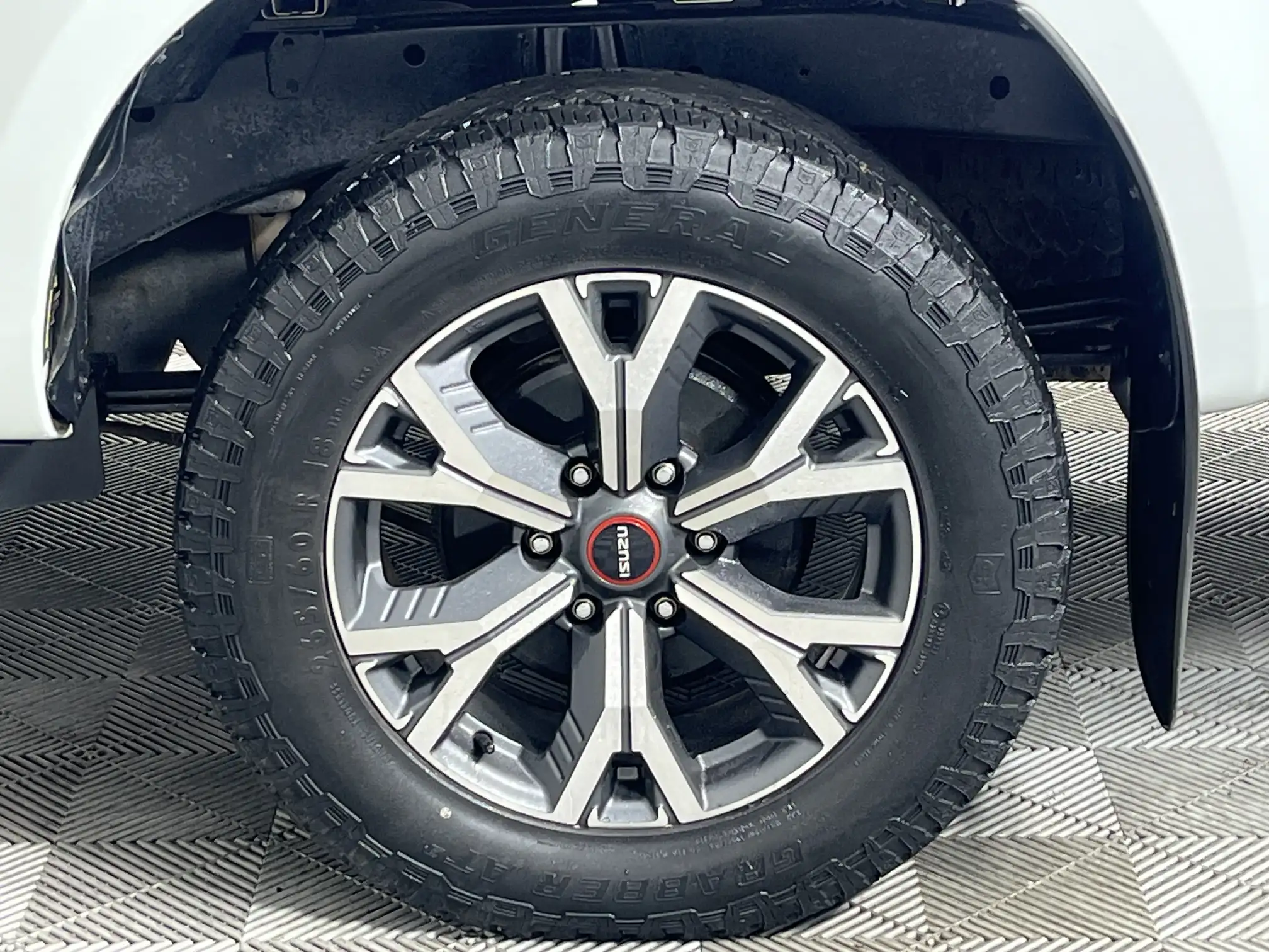 Isuzu D-MAX
