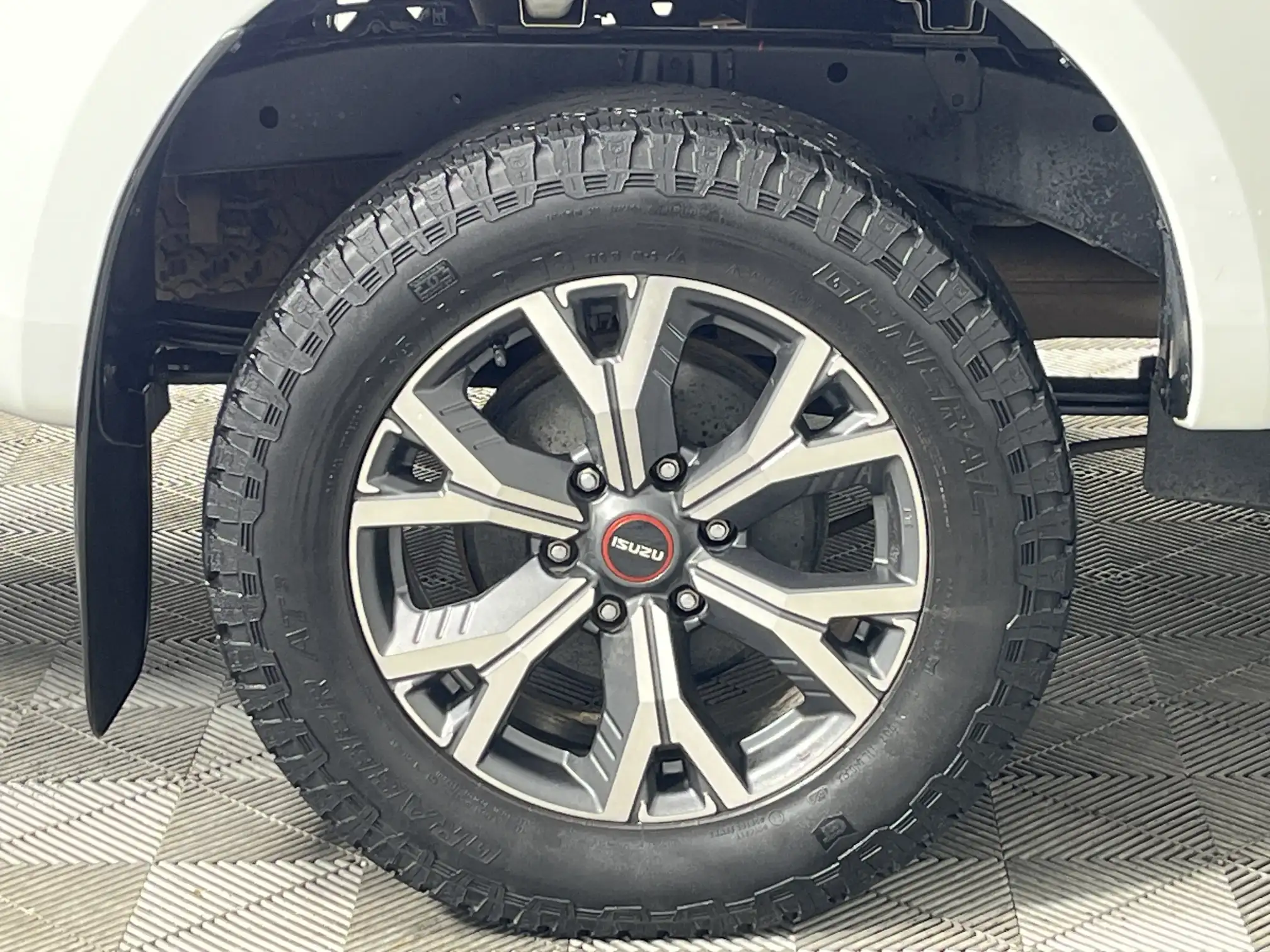 Isuzu D-MAX