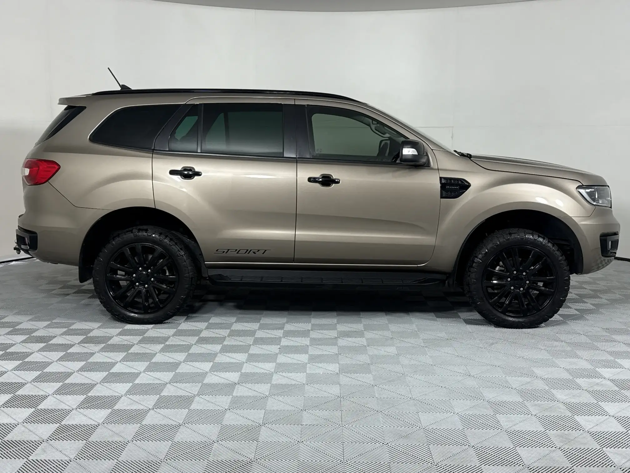 Ford Everest
