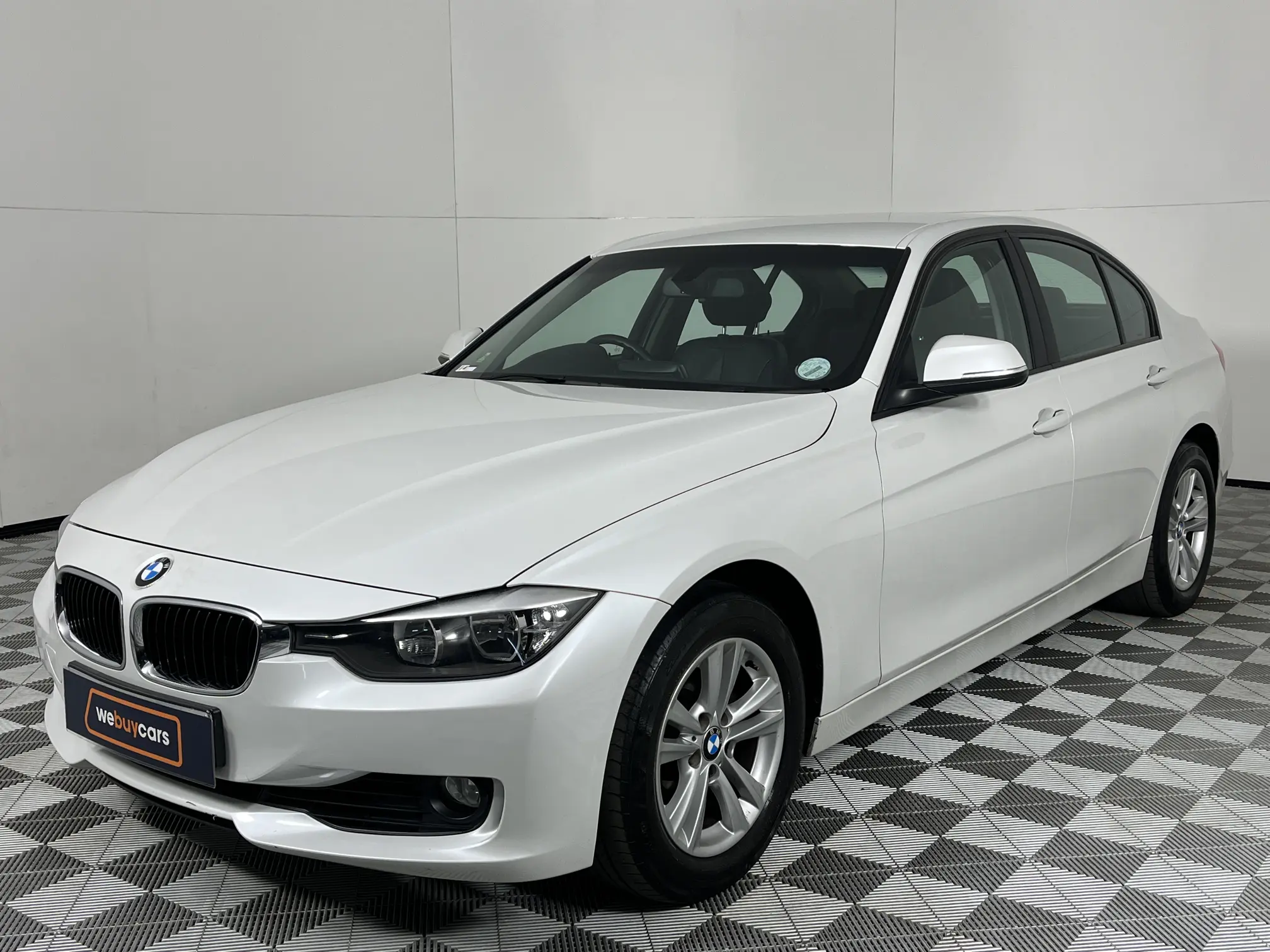 2013 BMW 3 Series 320i Luxury Line Auto (F30)