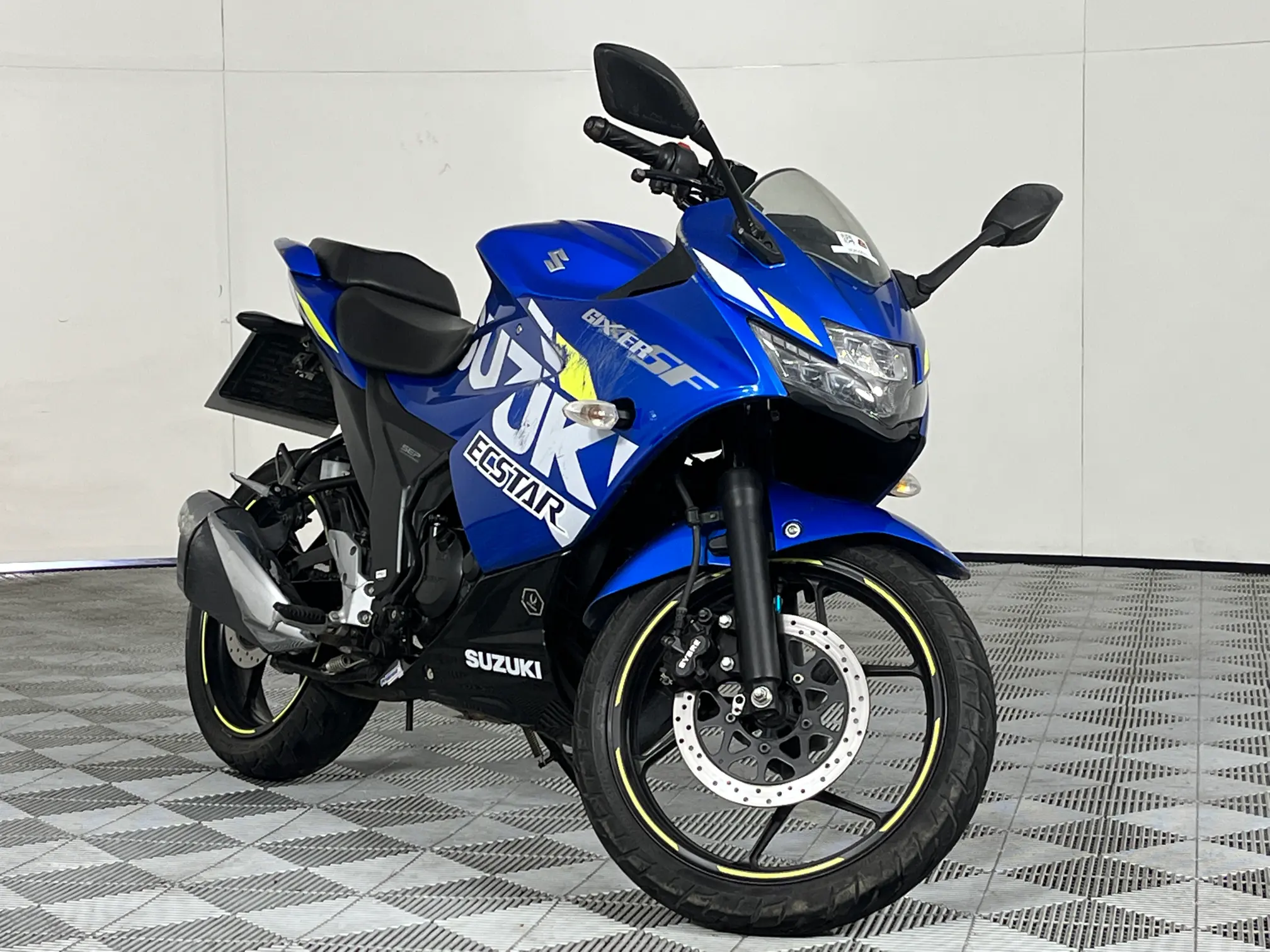 Used 2021 Suzuki GSX 150f for sale | WeBuyCars