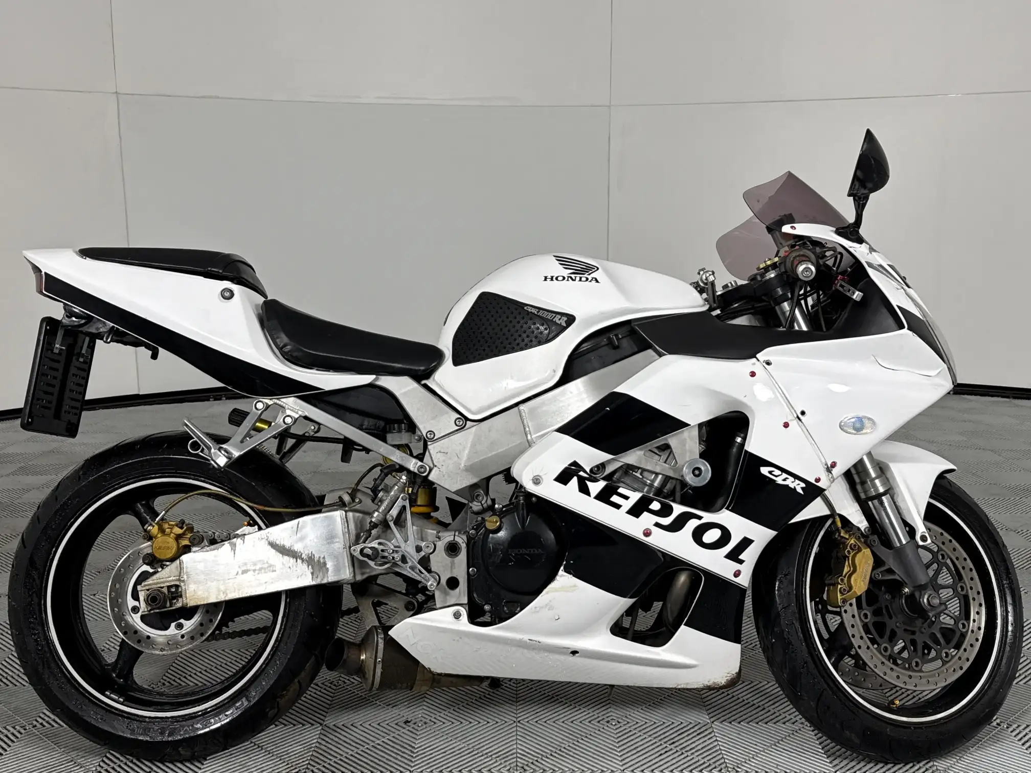 2004 Honda CBR