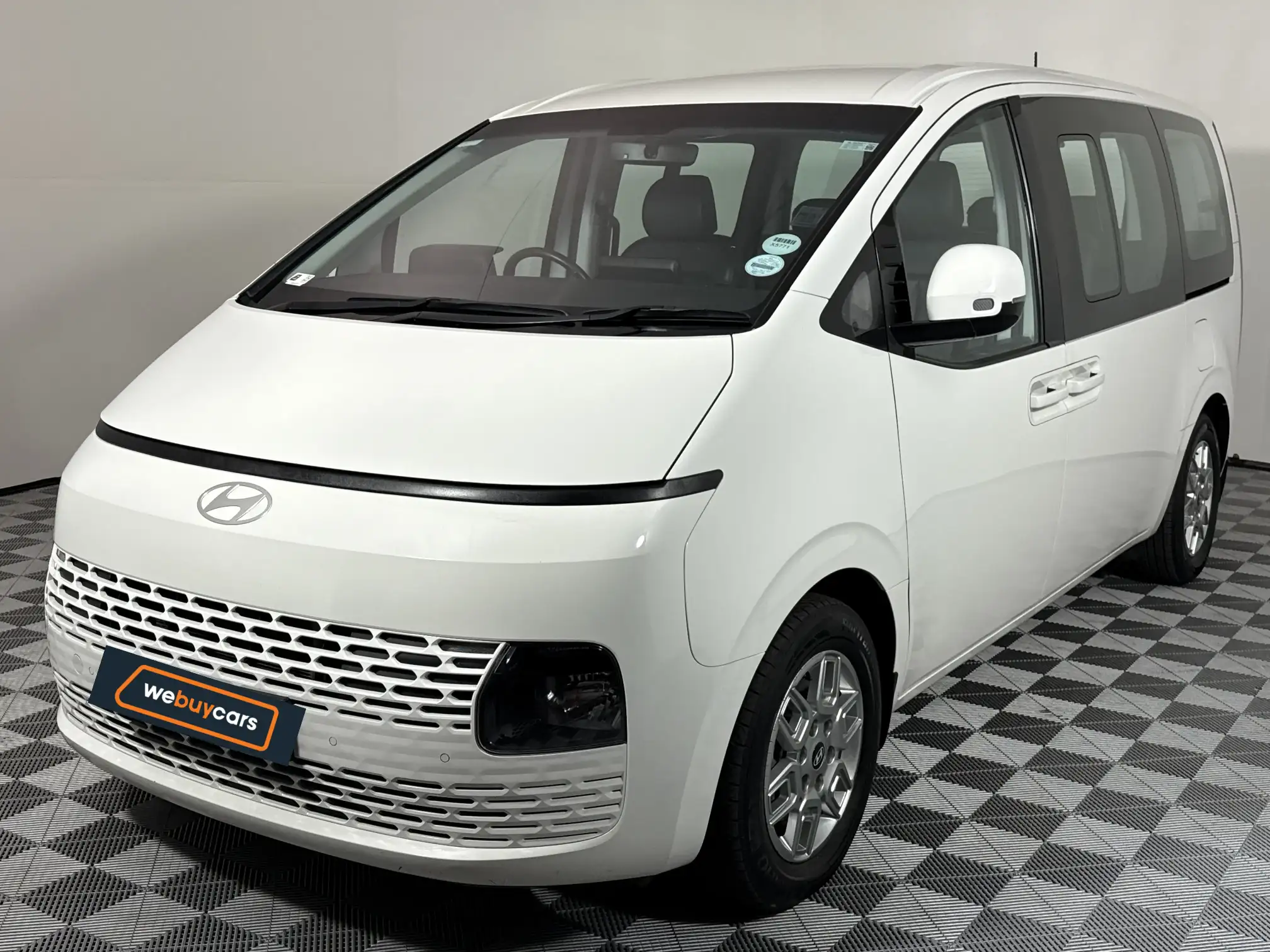 2024 Hyundai Staria