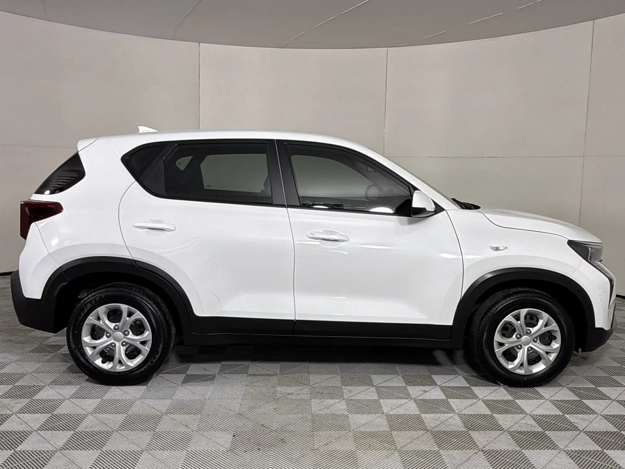 KIA Sonet