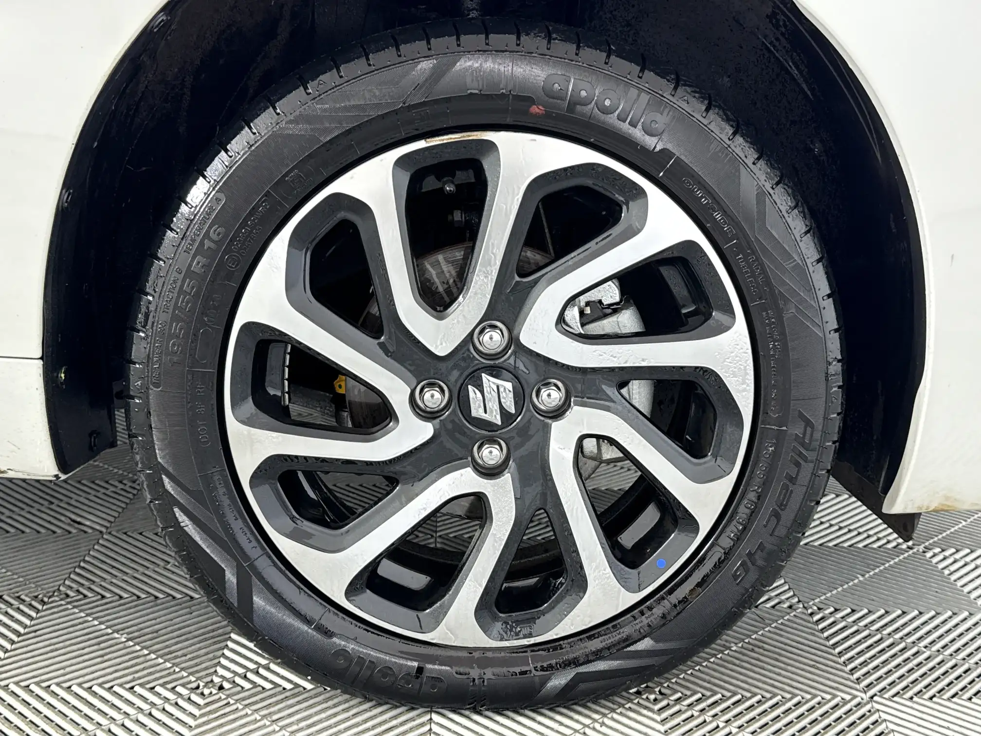 Suzuki Baleno