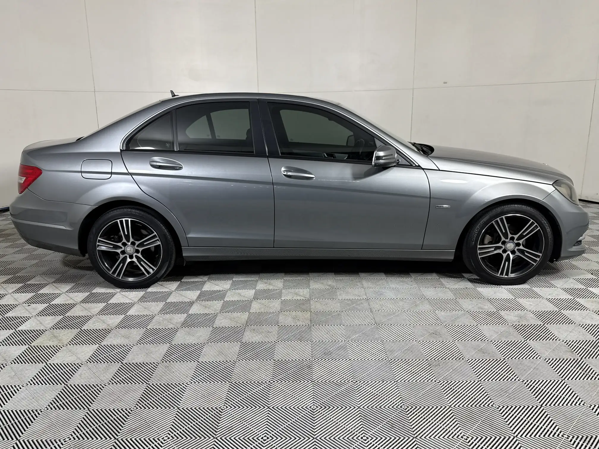 Mercedes-Benz C Class Sedan