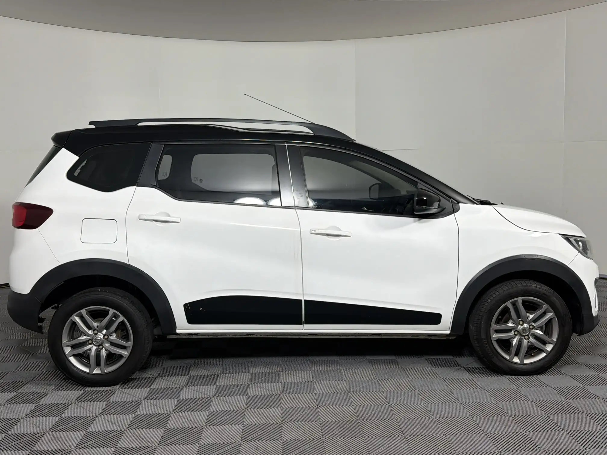 Renault Triber