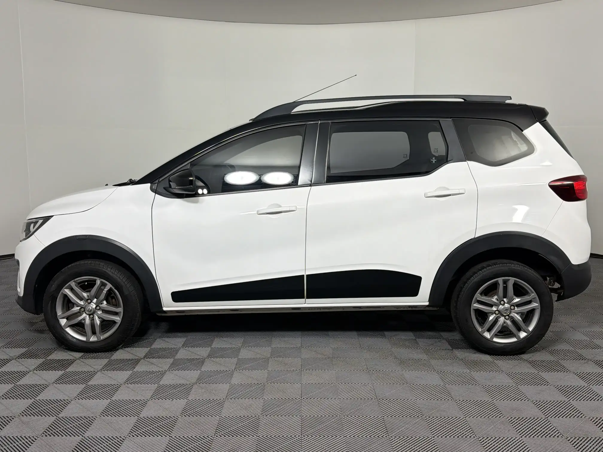 Renault Triber