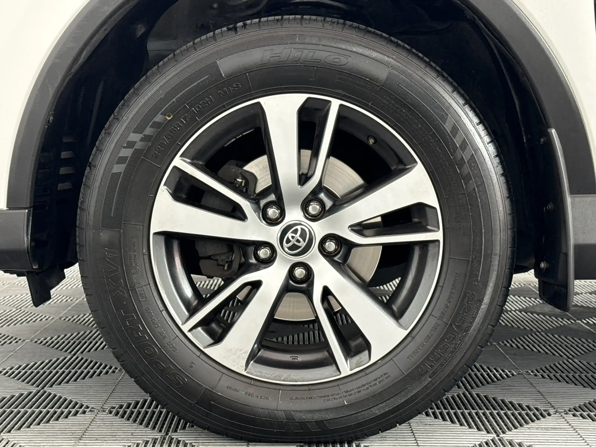 Toyota RAV 4