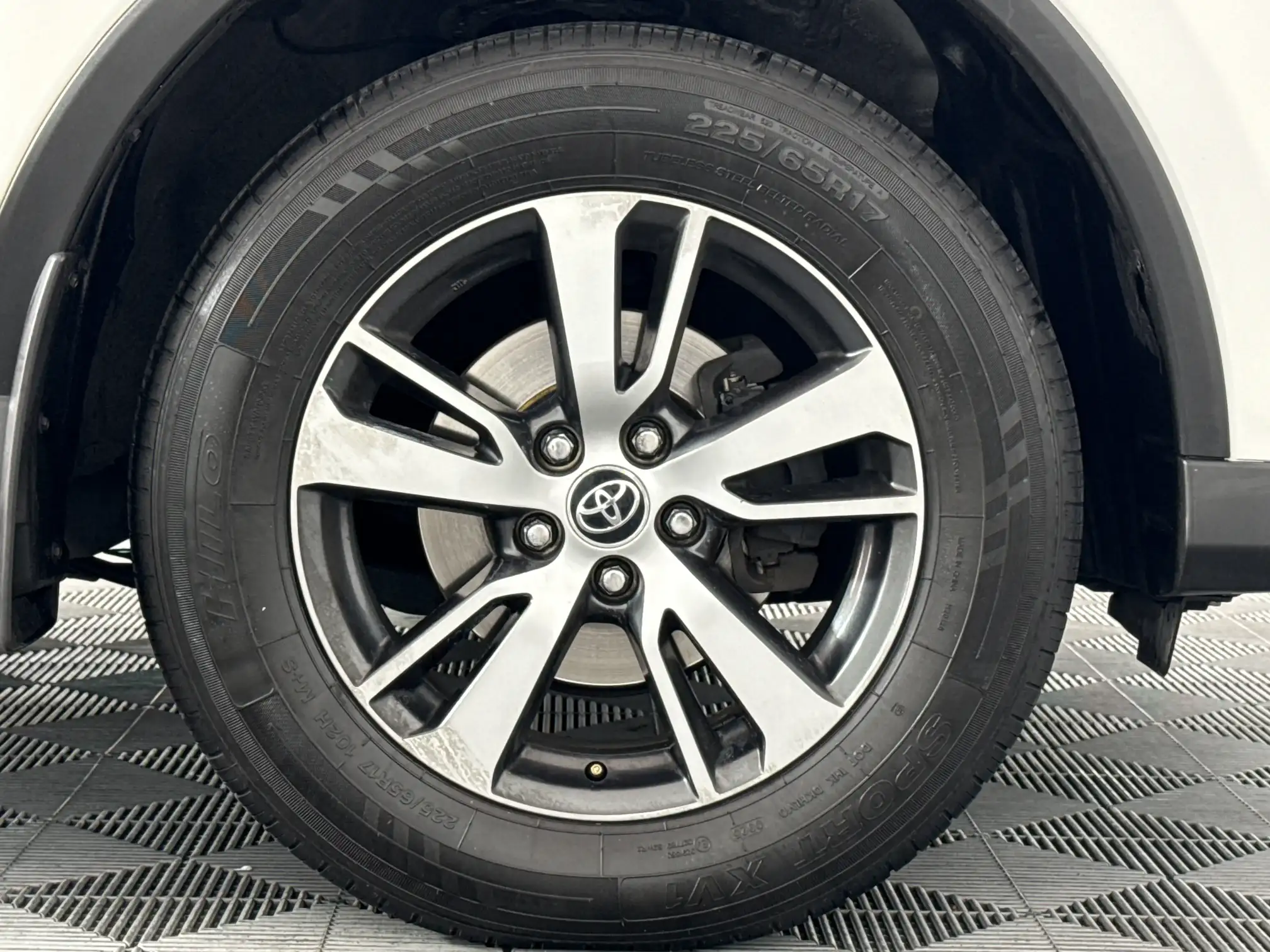 Toyota RAV 4
