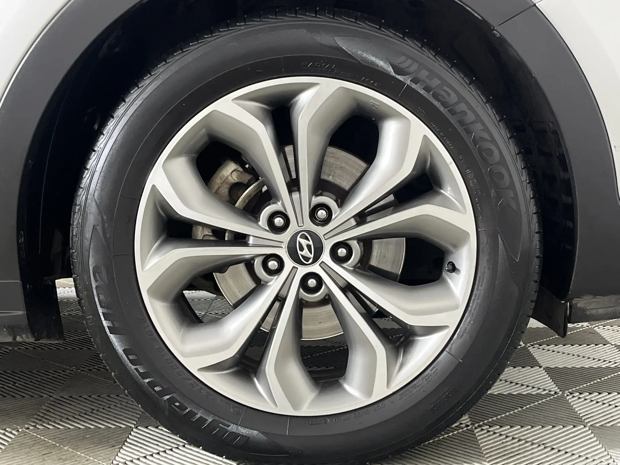 Hyundai Santa-FE