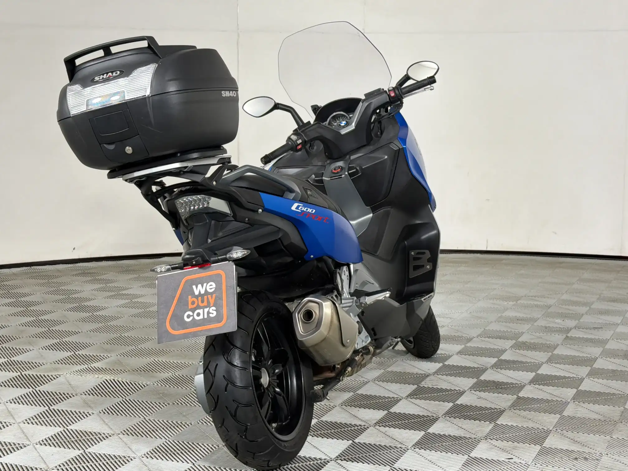 BMW C