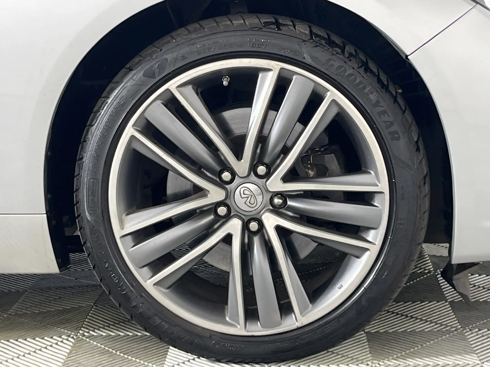 Infiniti Q50