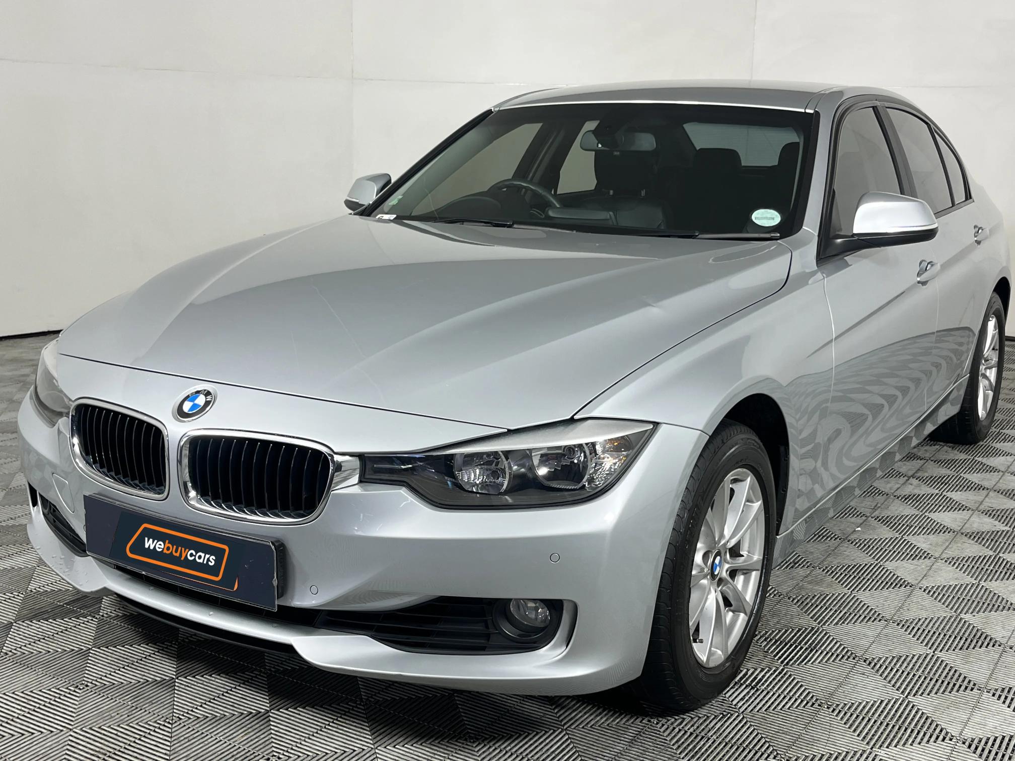 BMW 320i (F30) Steptronic