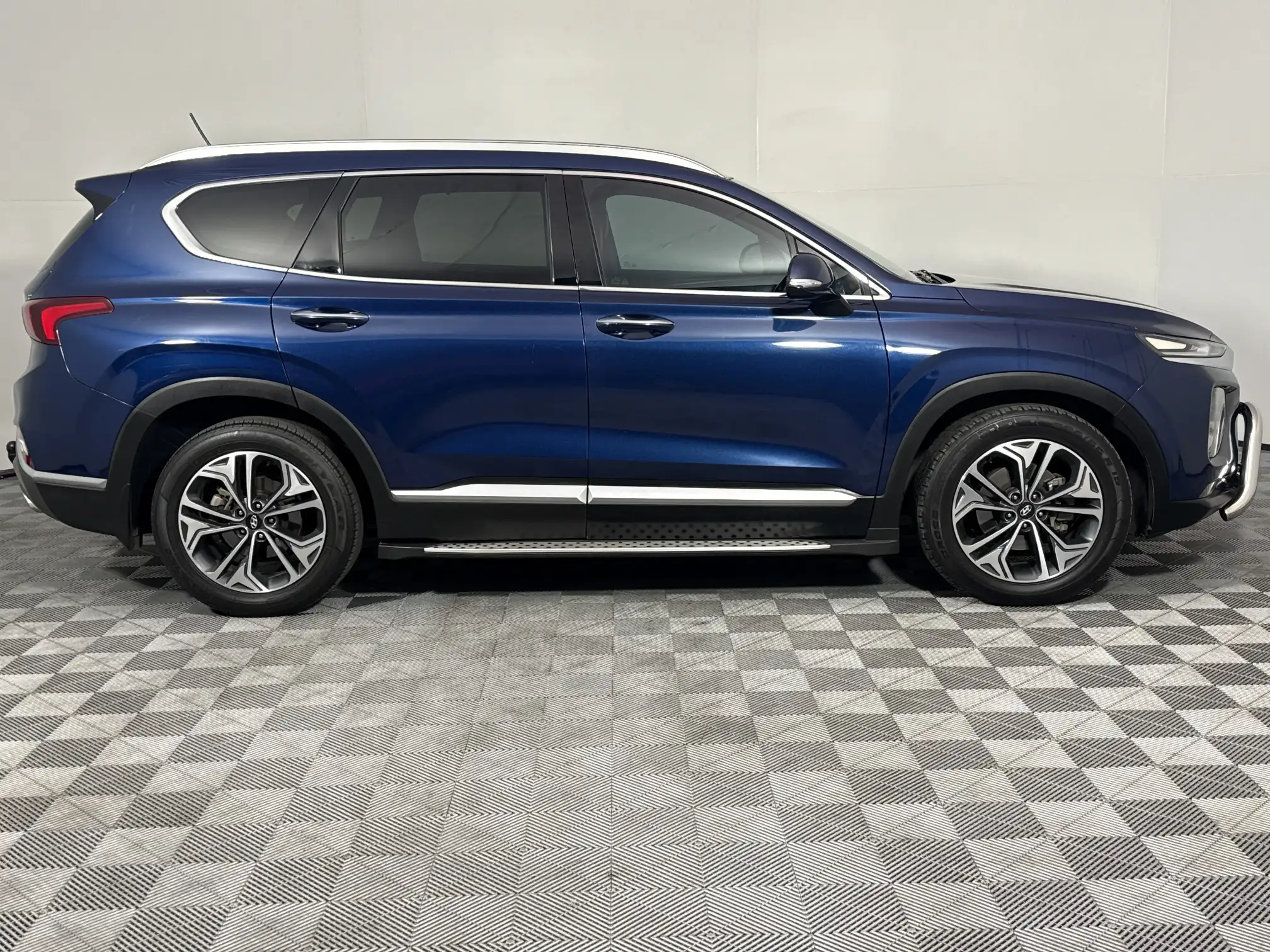 Hyundai Santa-FE