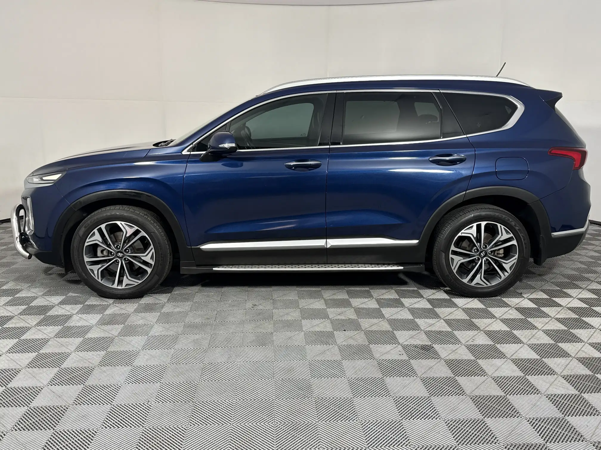 Hyundai Santa-FE
