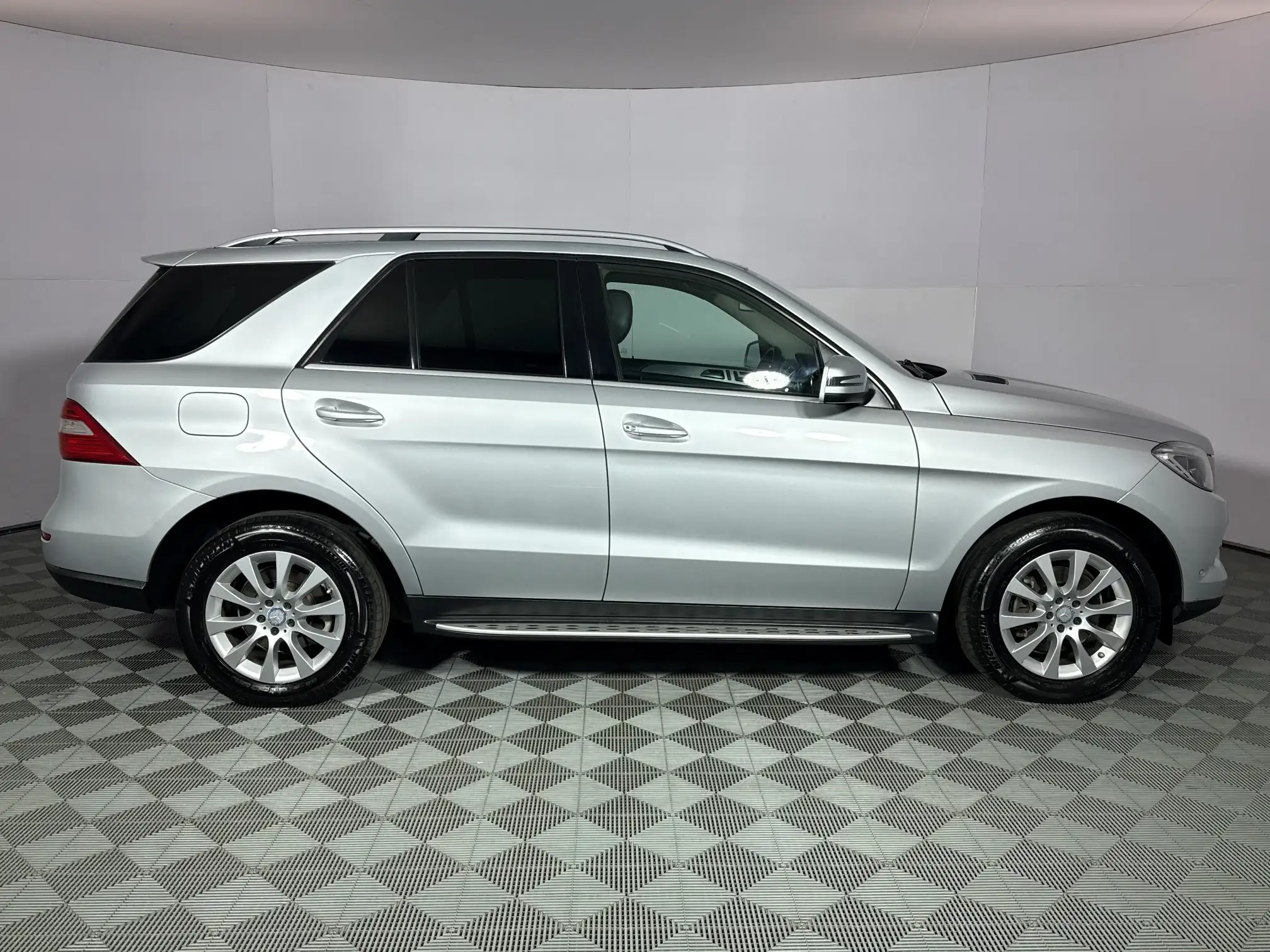 Mercedes-Benz M Class