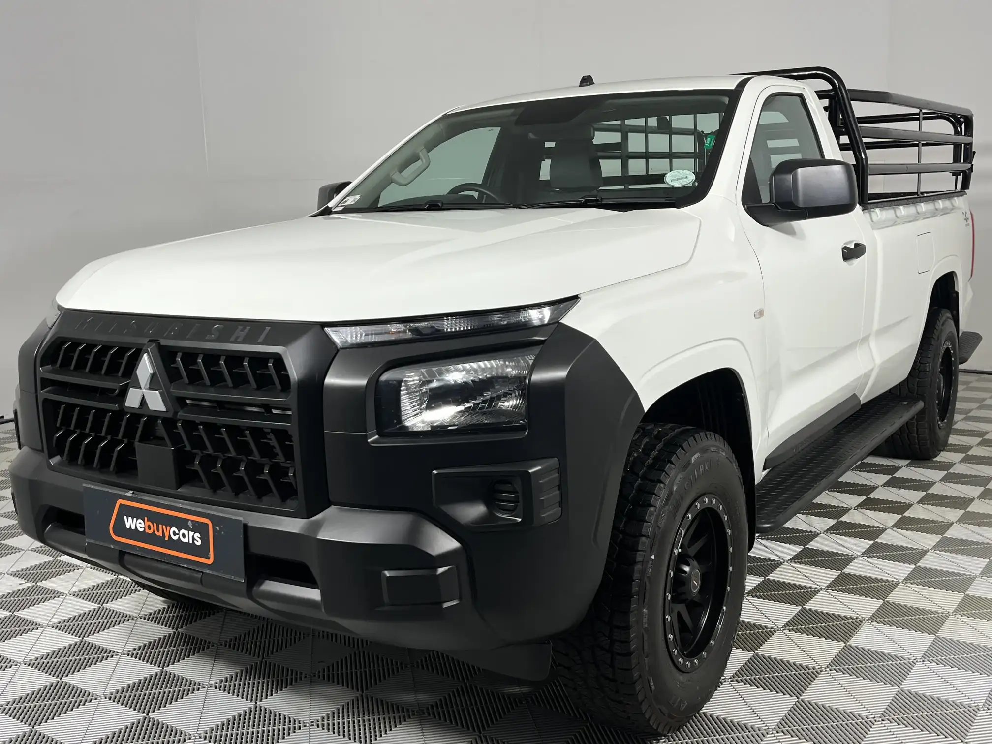 2025 Mitsubishi Triton