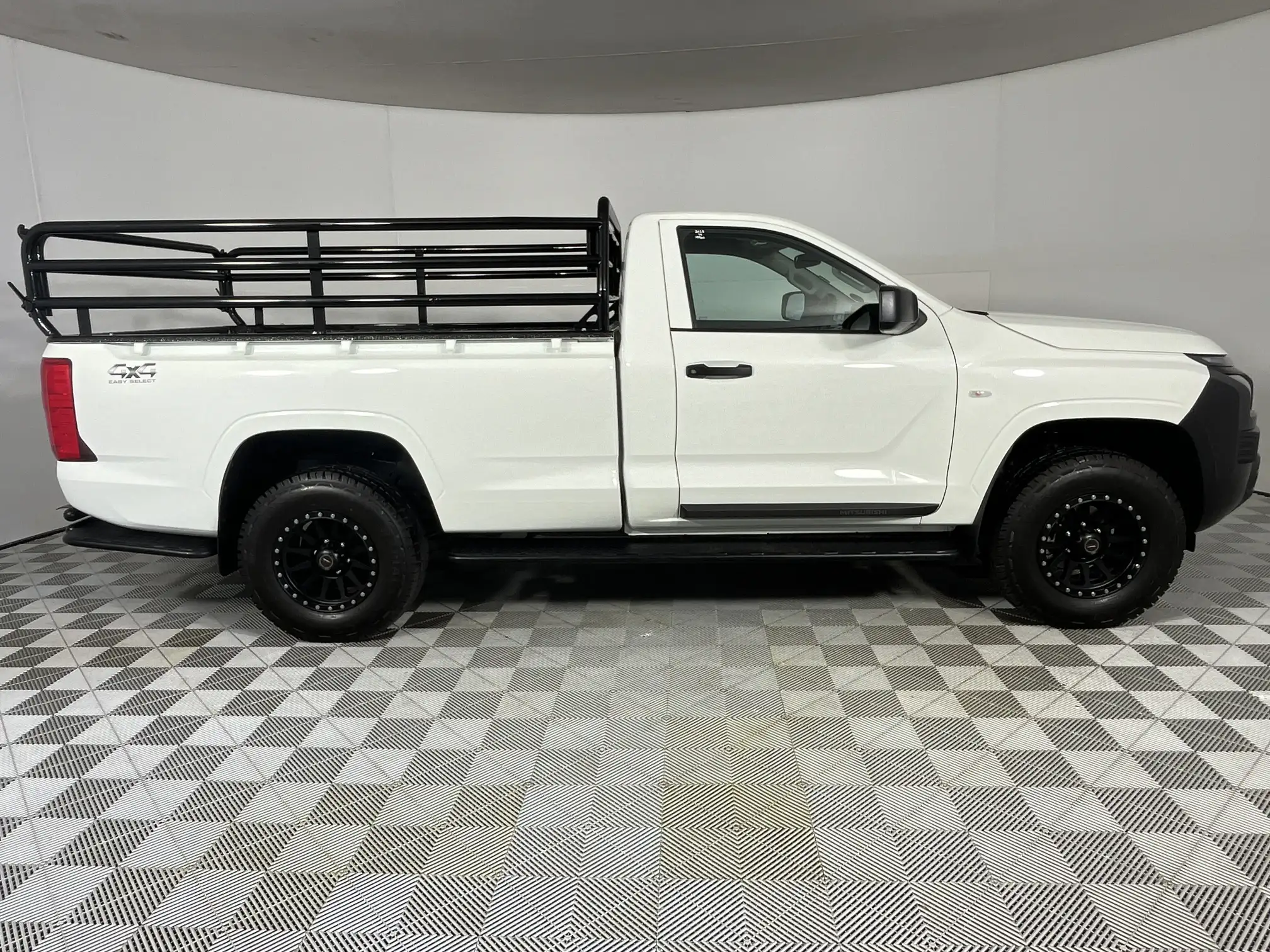 Mitsubishi Triton