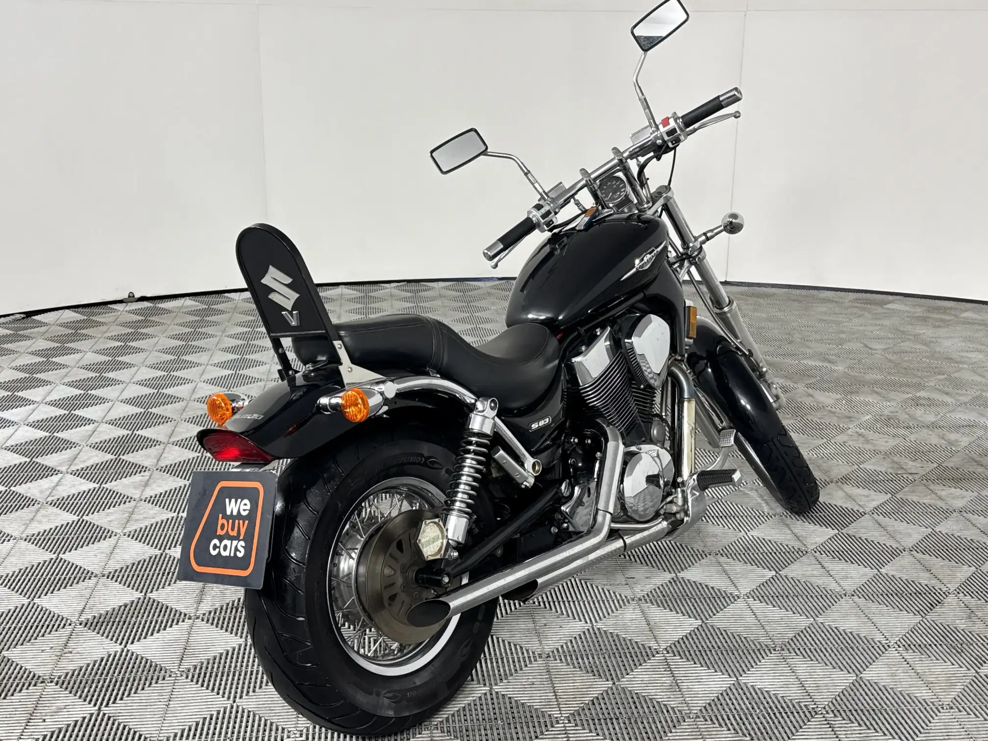 Suzuki 1400