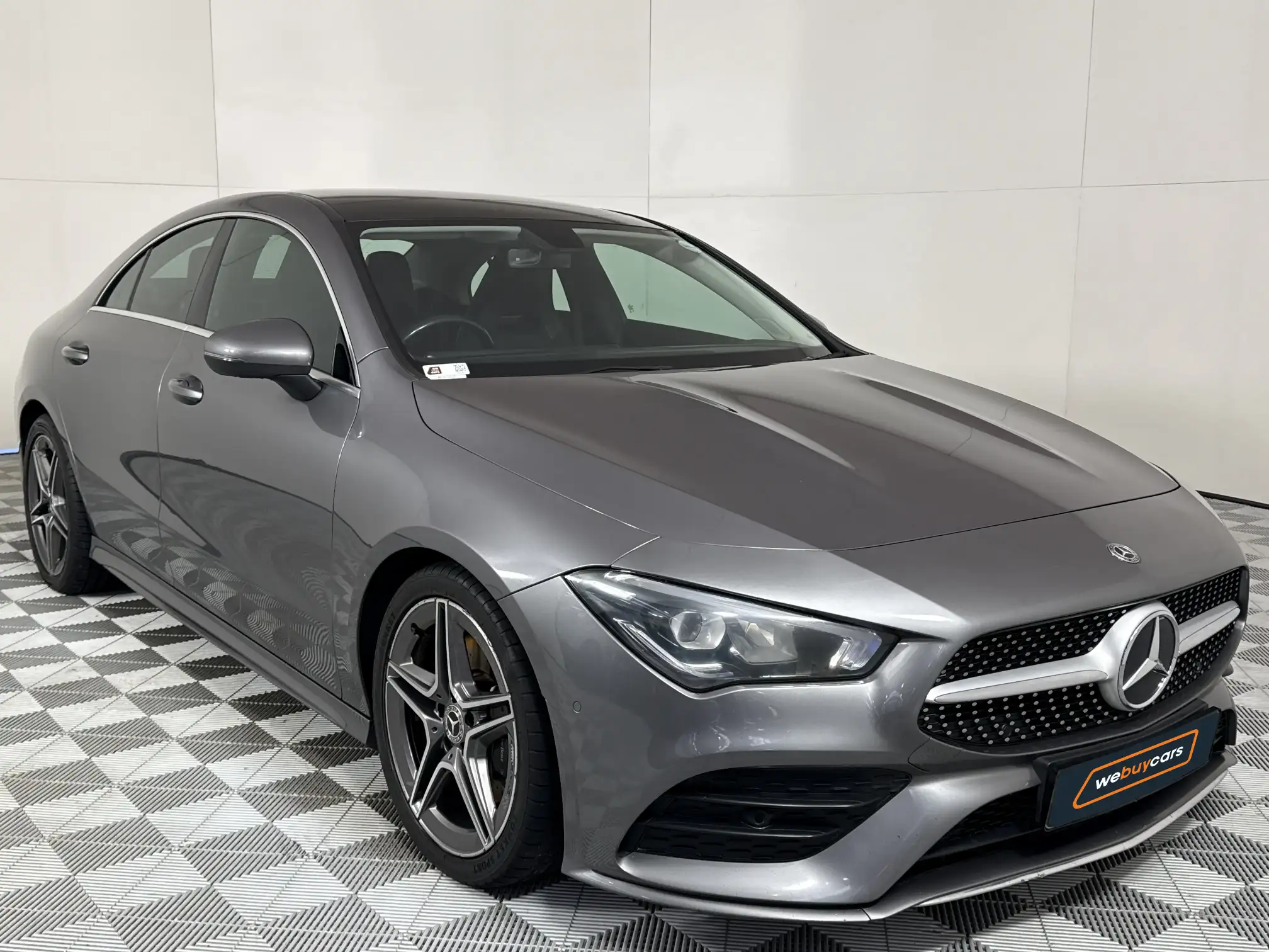 Mercedes-Benz CLA