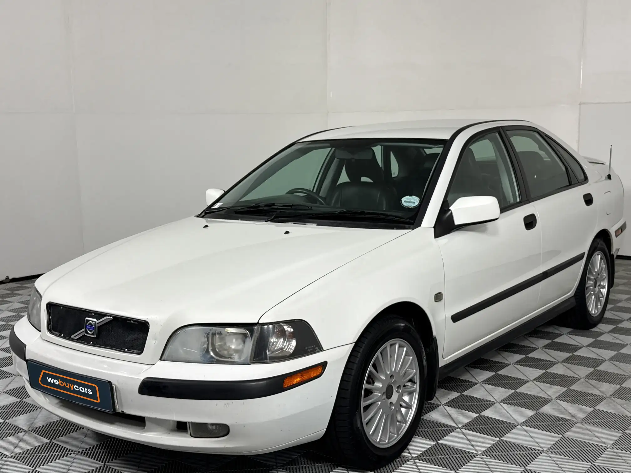 2003 Volvo S40