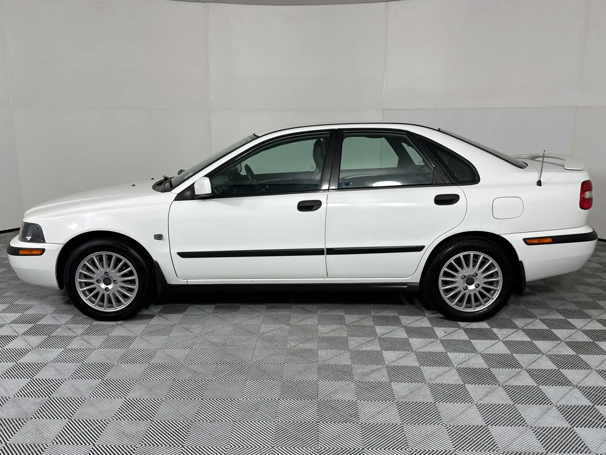 Volvo S40