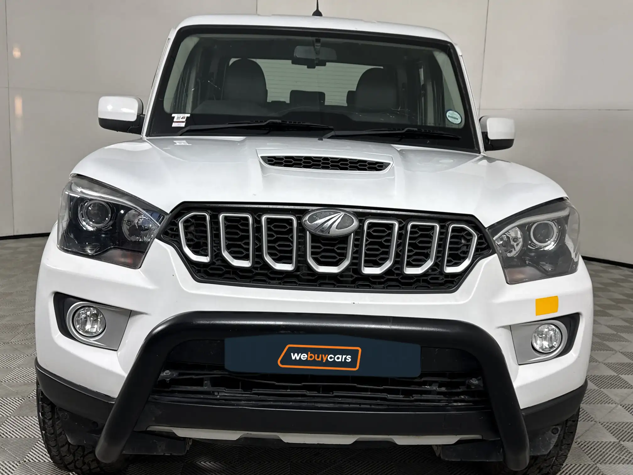 Mahindra PIK UP
