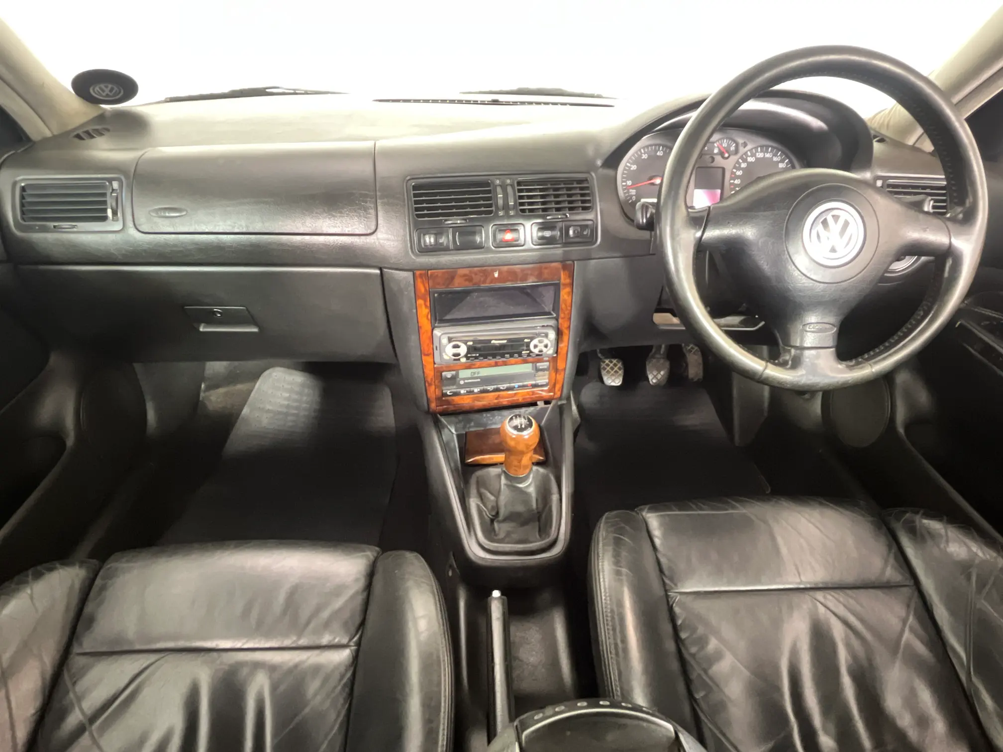 Used 2000 Volkswagen Jetta 4 2.3 V5 for sale WeBuyCars