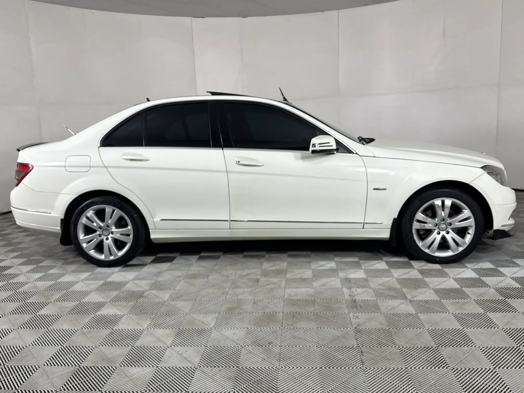 Mercedes-Benz C Class Sedan