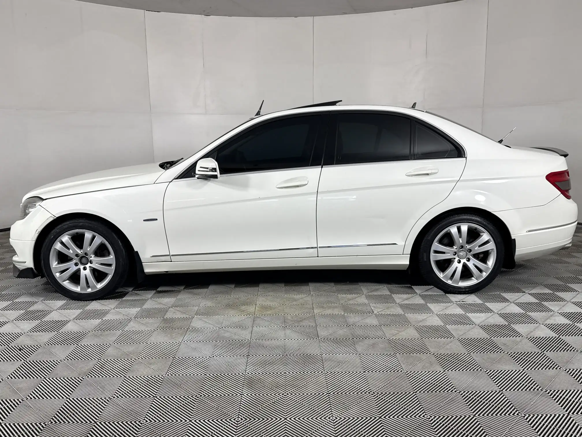 Mercedes-Benz C Class Sedan