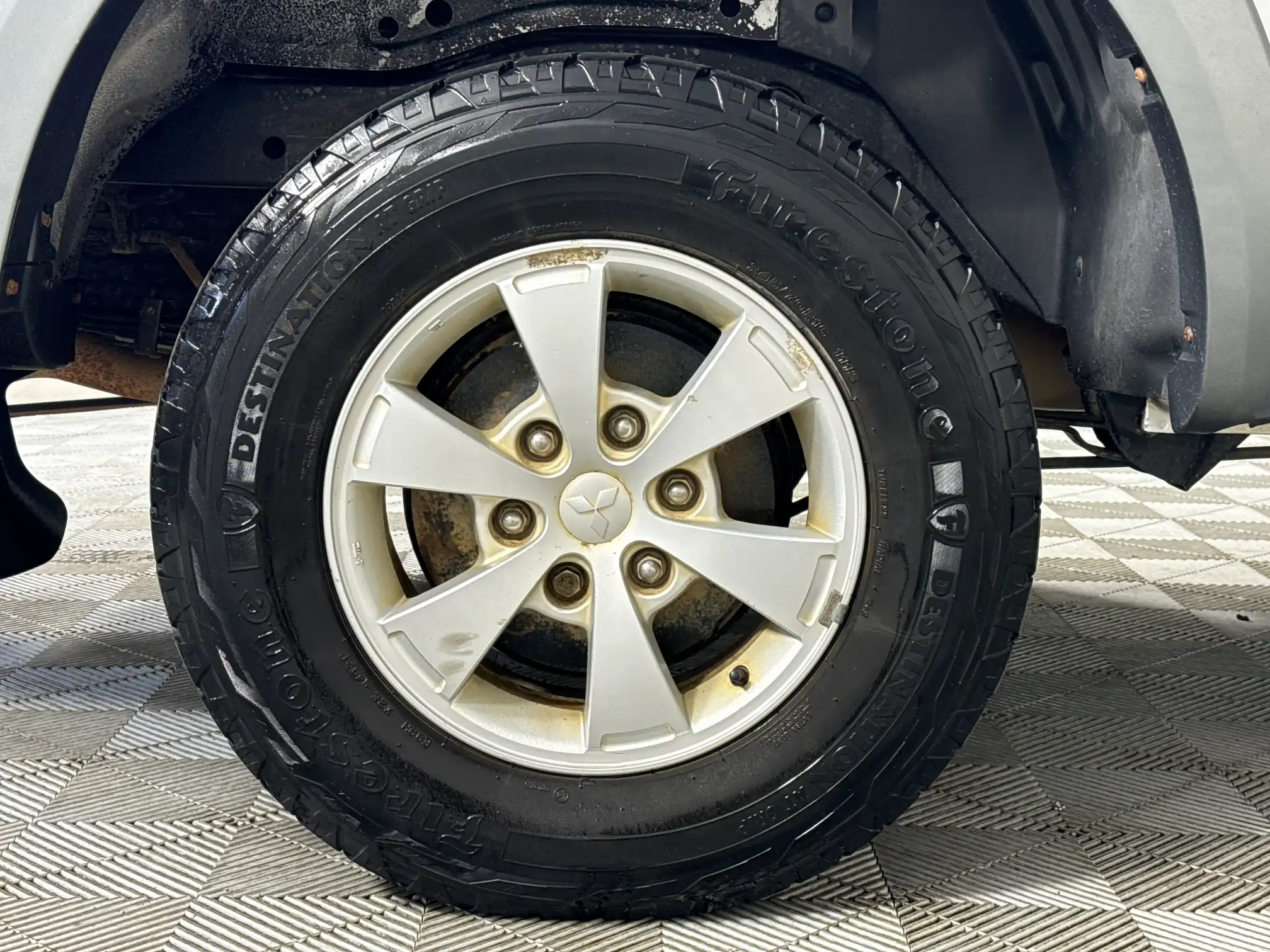 Mitsubishi Triton