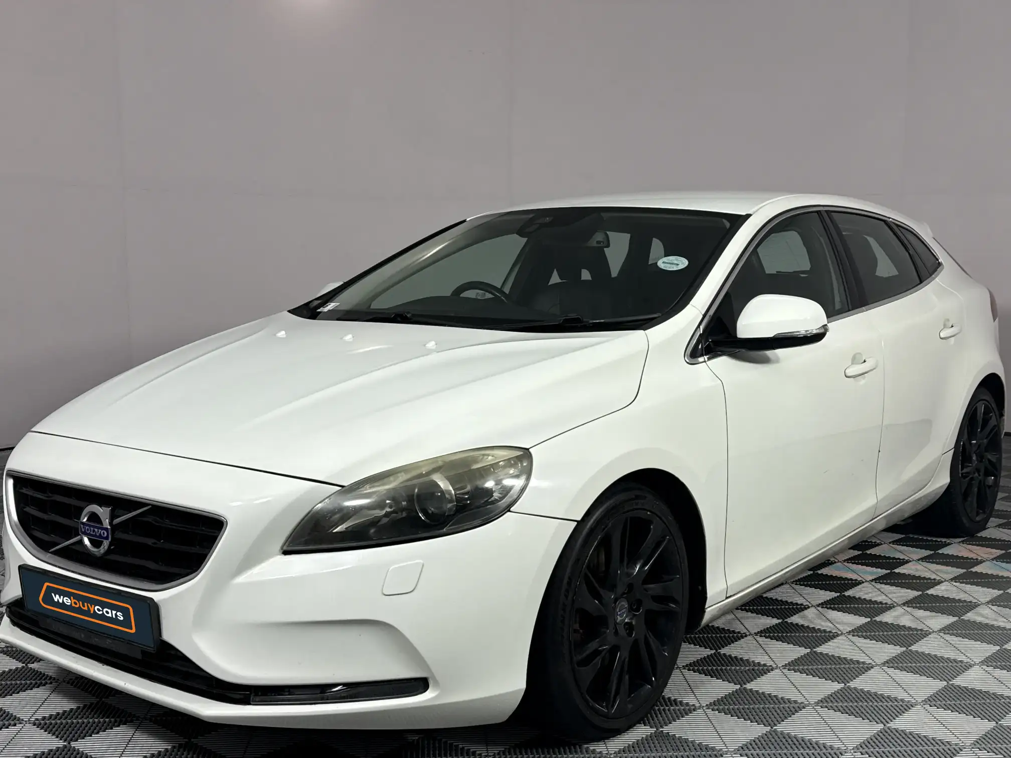 2014 Volvo V40