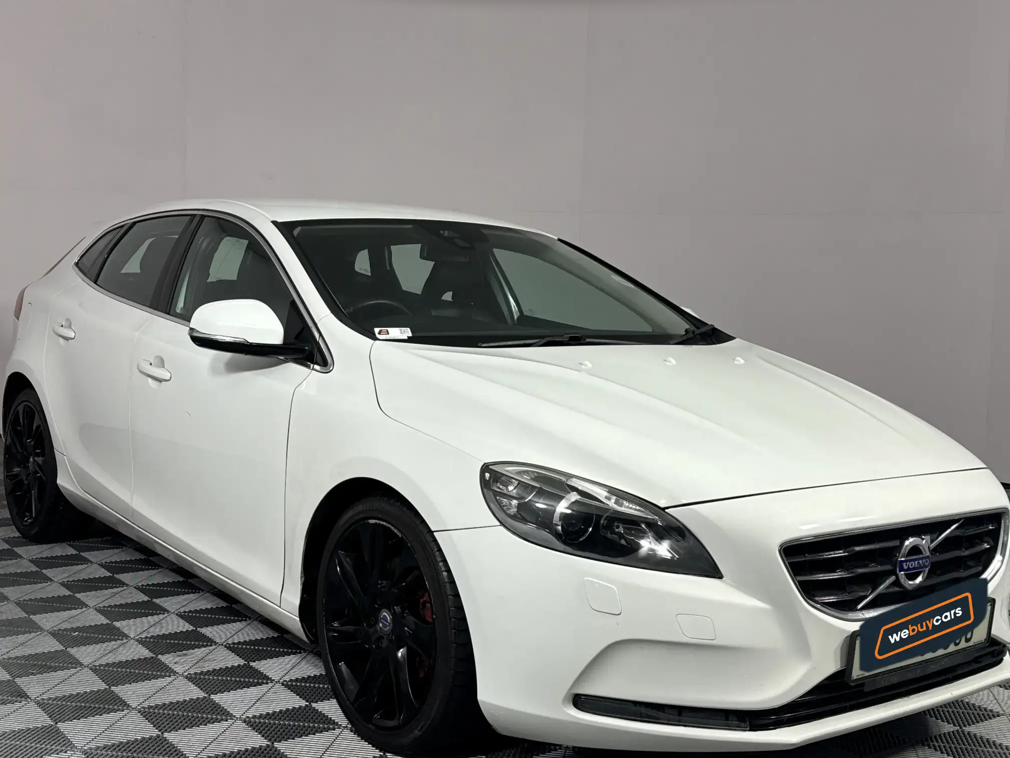 Volvo V40
