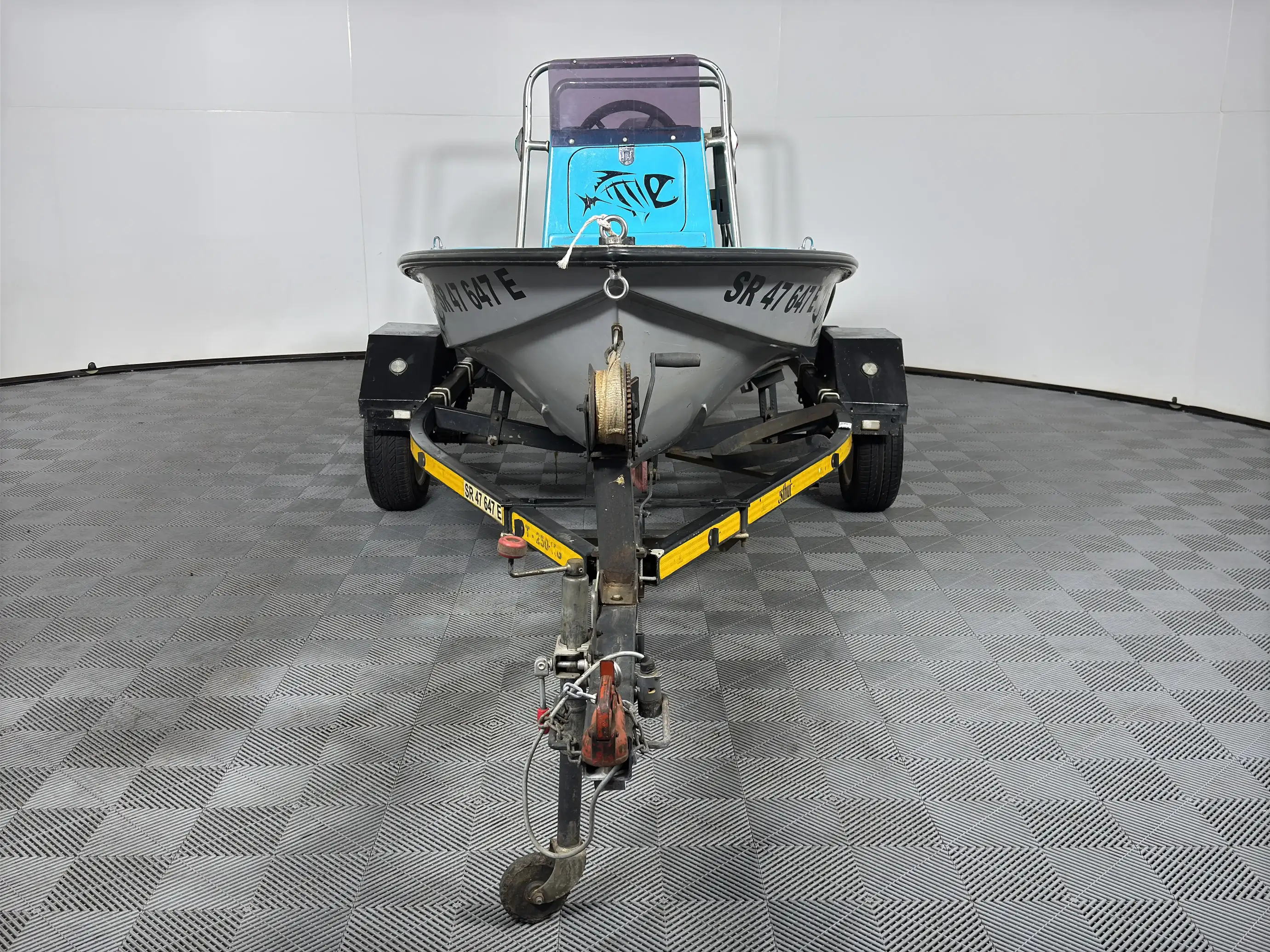 Manta Ski Vee