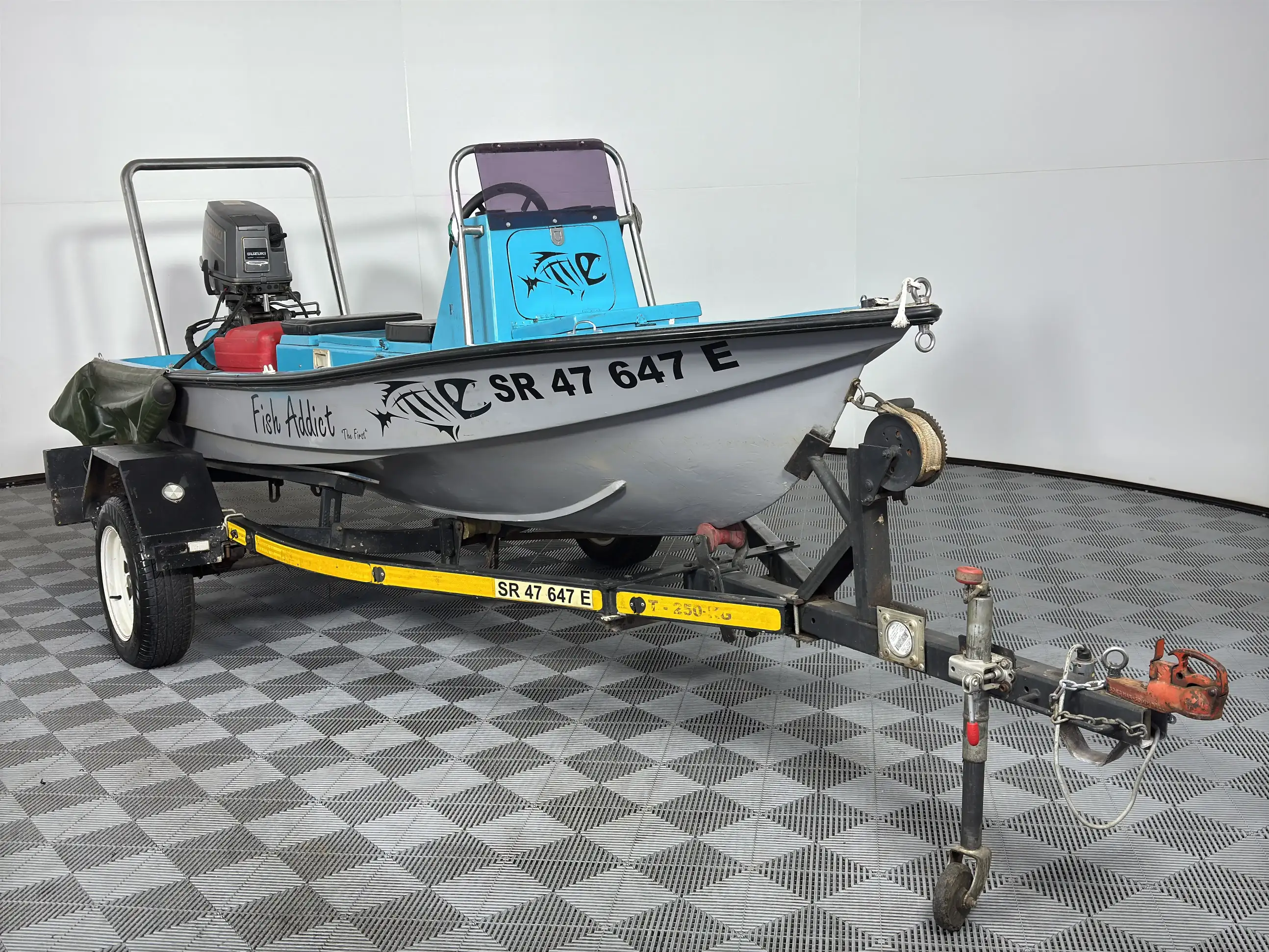 Manta Ski Vee