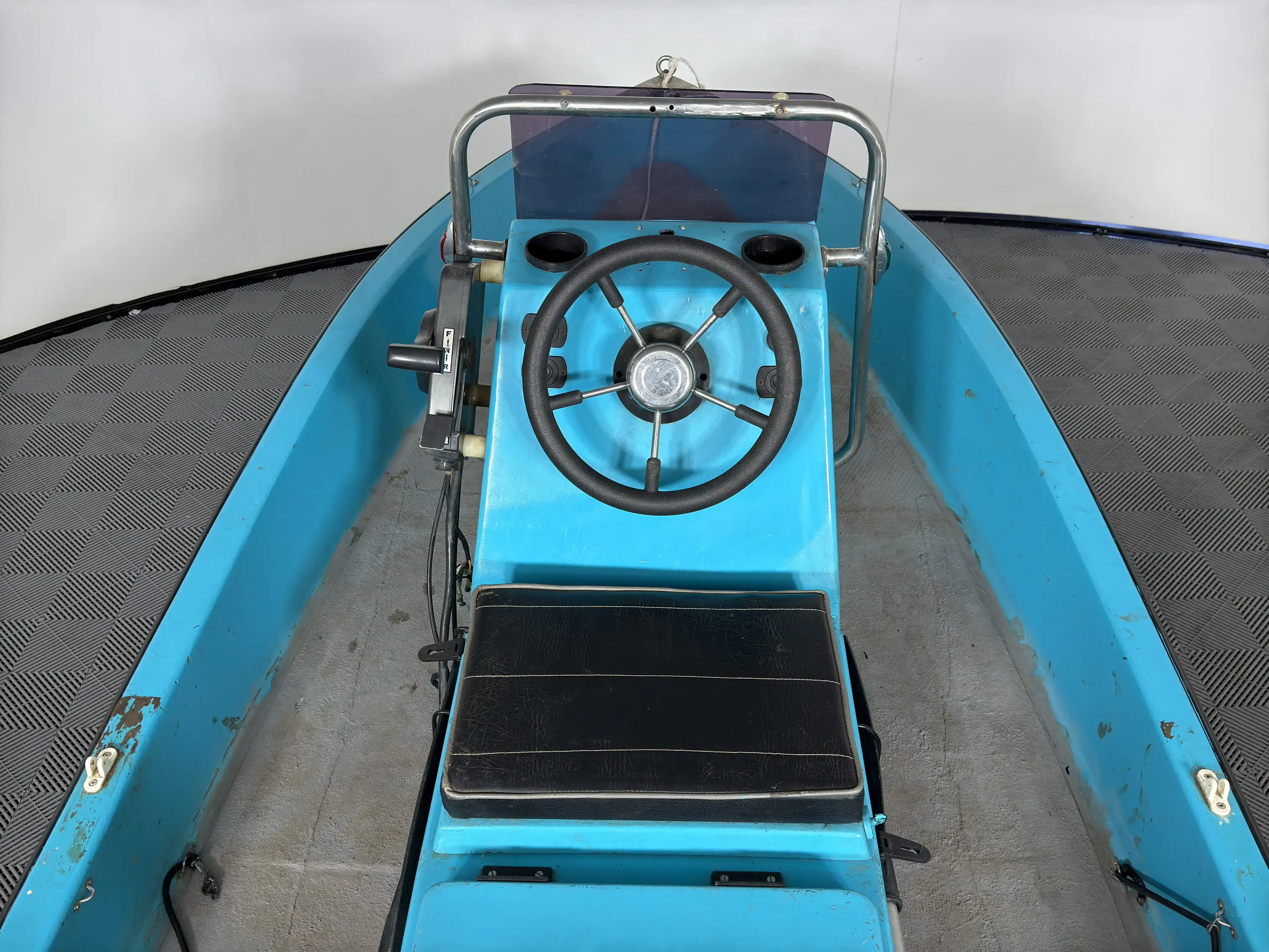 Manta Ski Vee