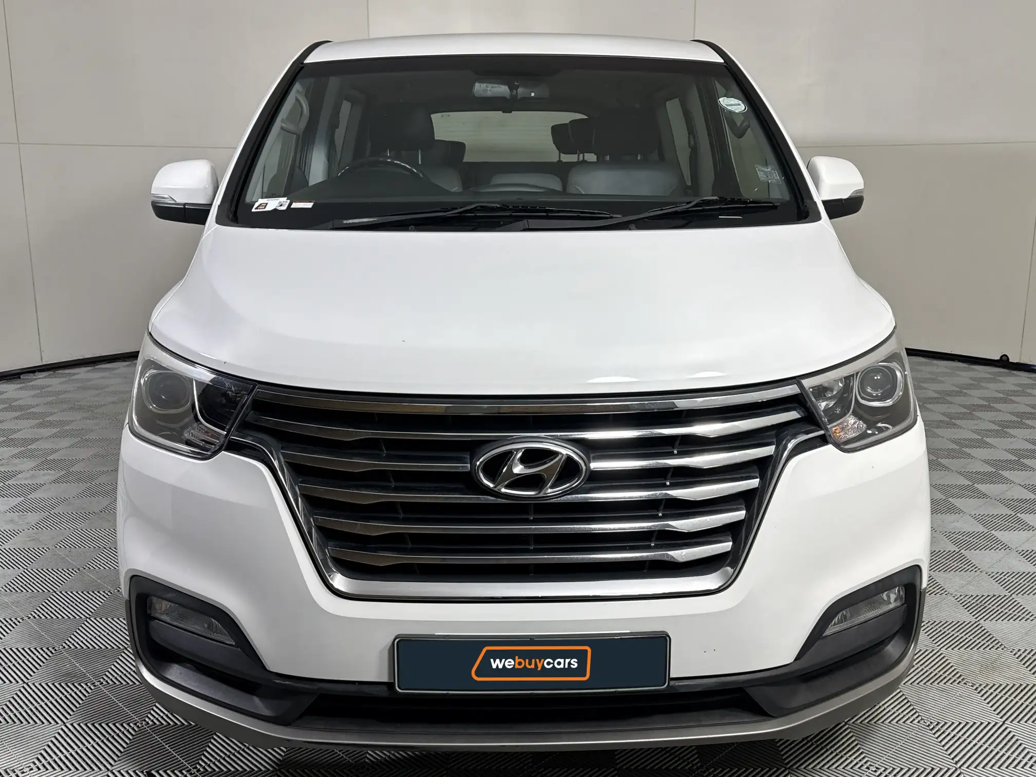 Hyundai H-1