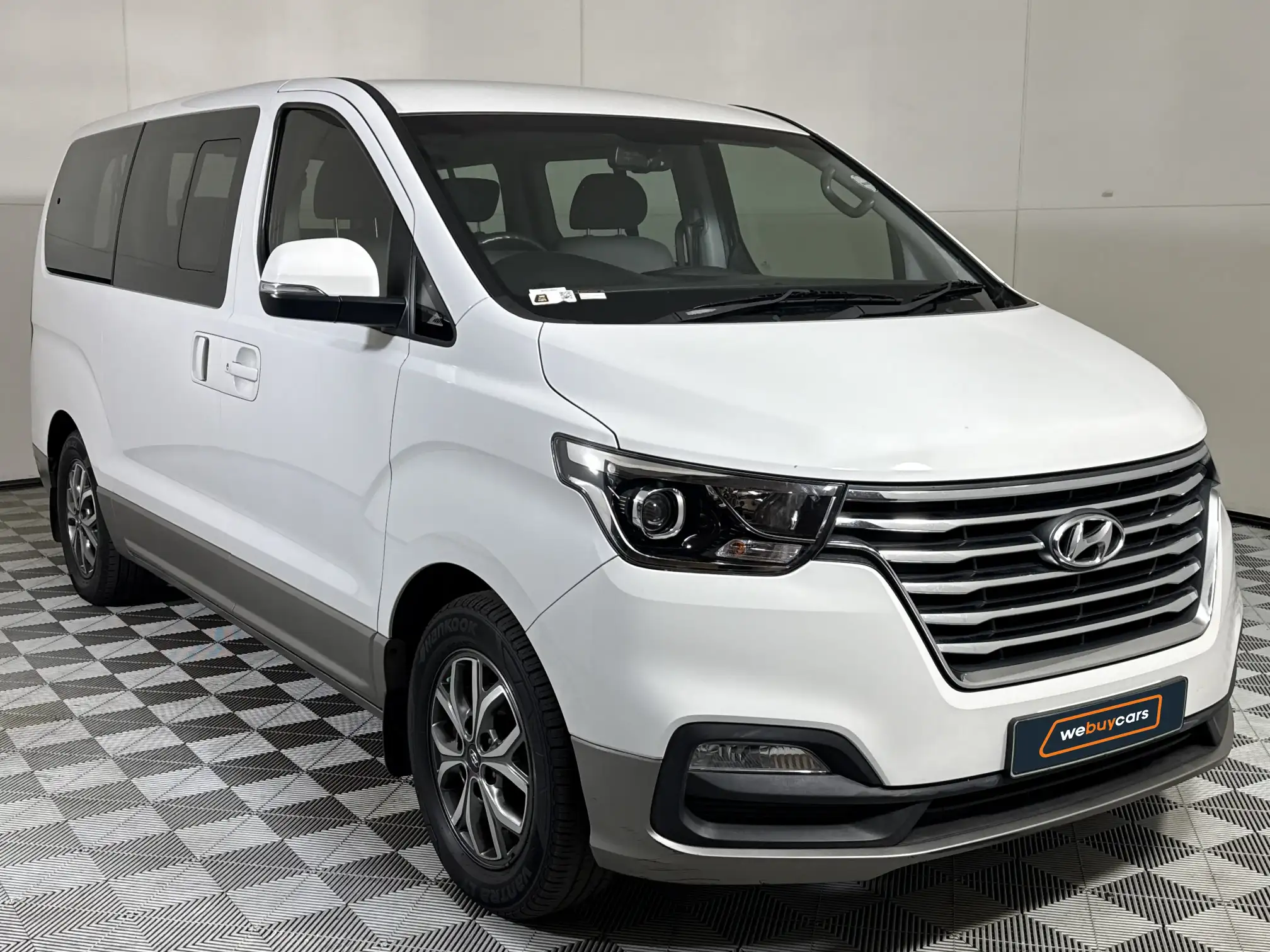 Hyundai H-1