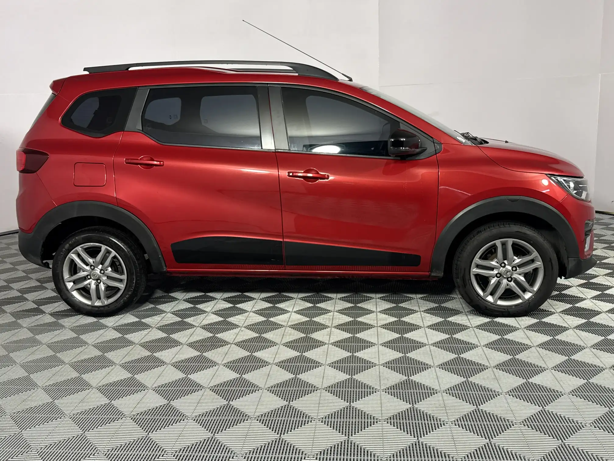 Renault Triber