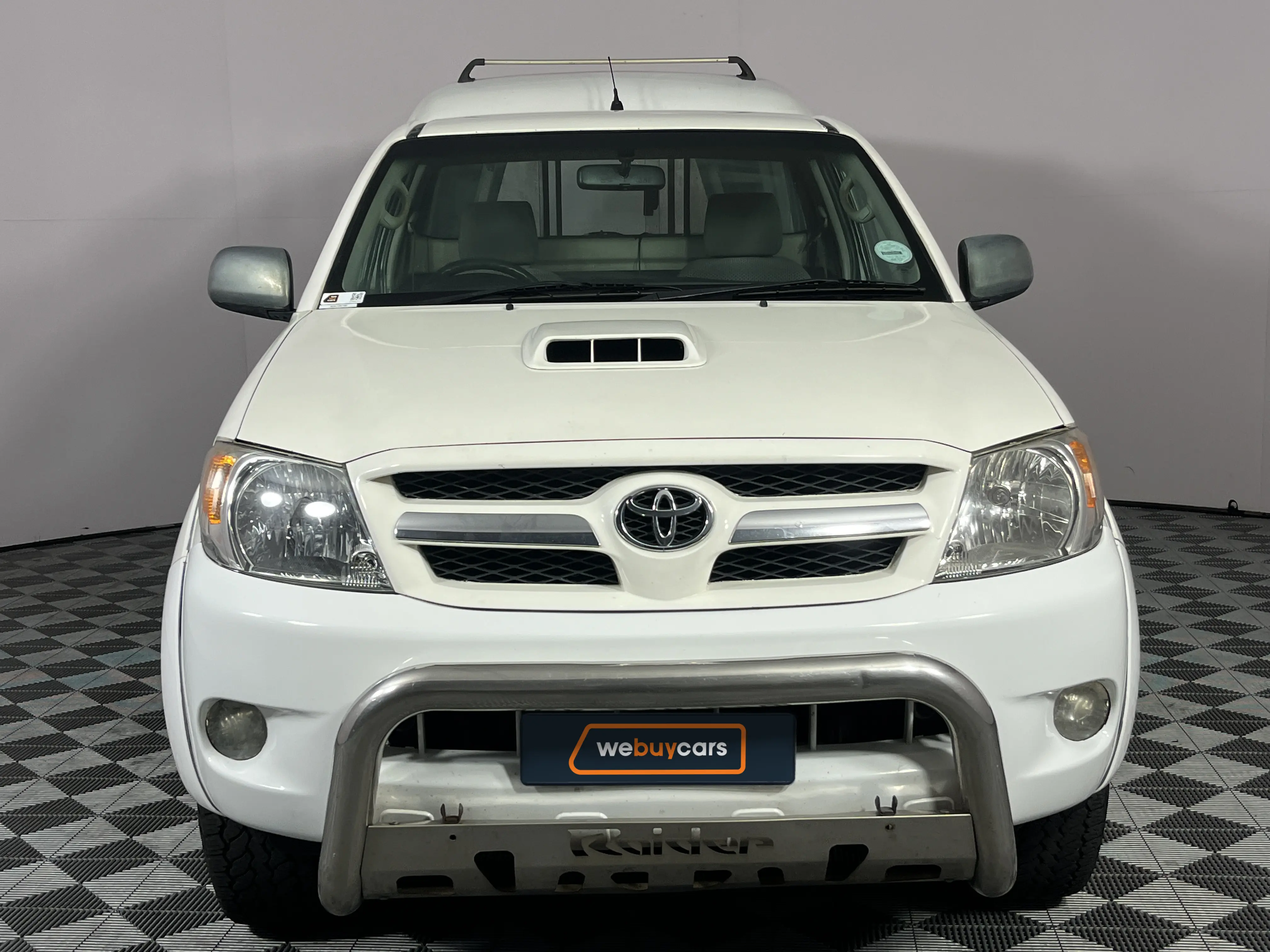 2008 Toyota Hilux 3.0d-4d Raider R/B Pick Up Single Cab, photo 2