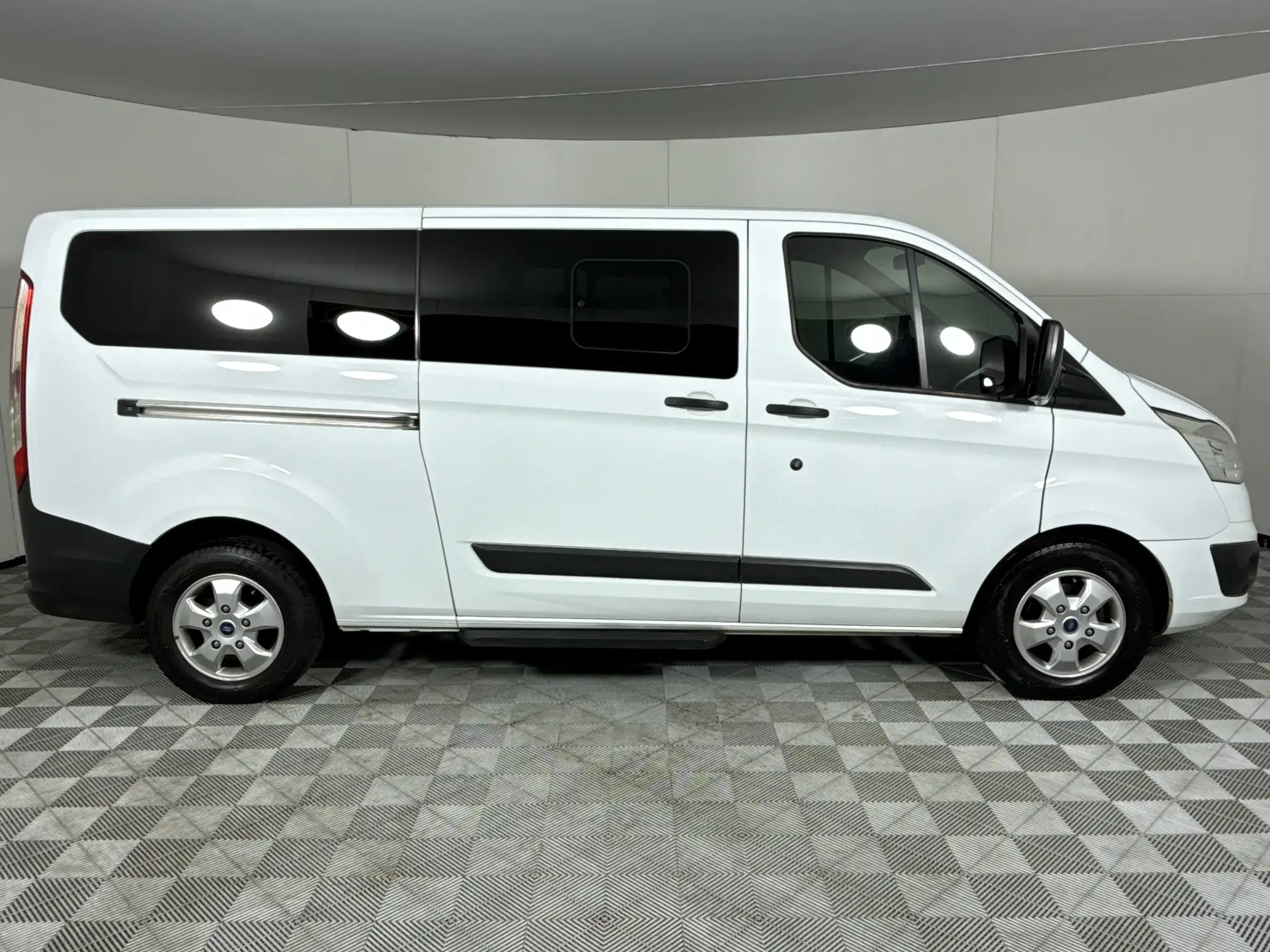 Ford Tourneo