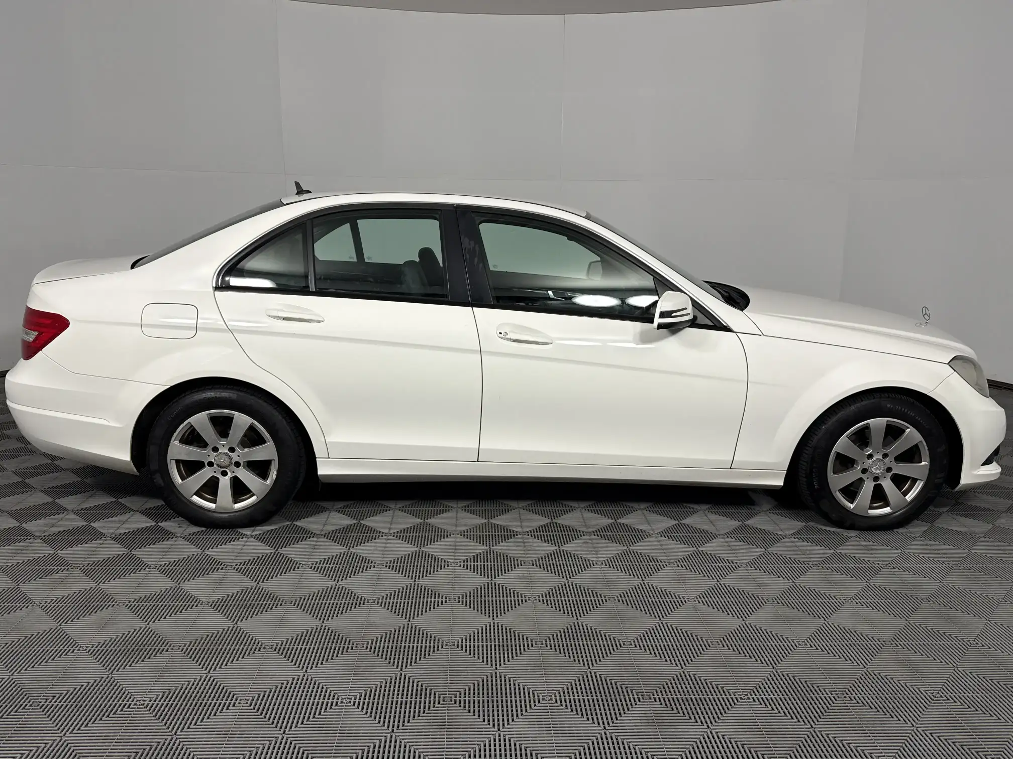 Mercedes-Benz C Class Sedan