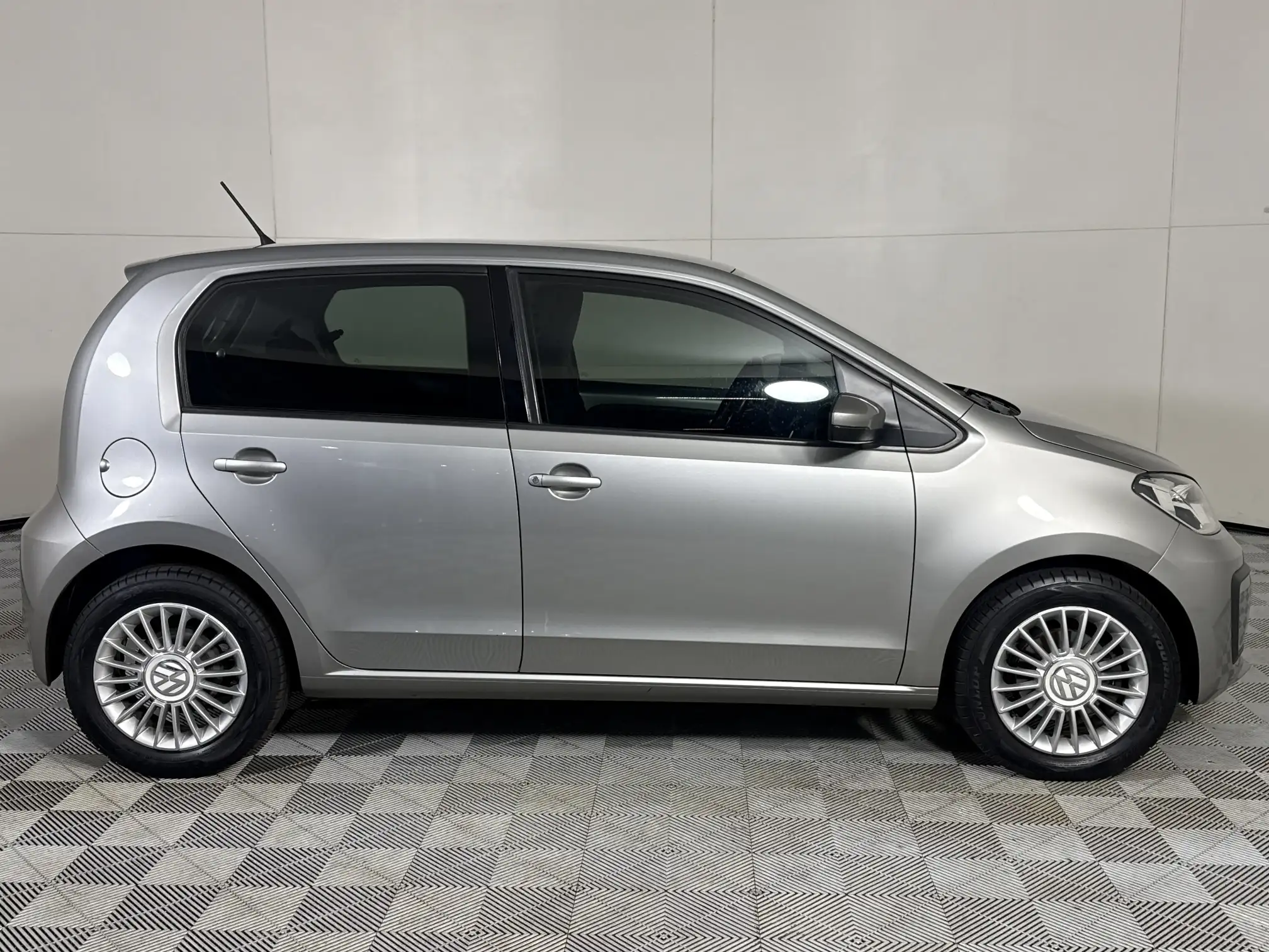 Volkswagen UP