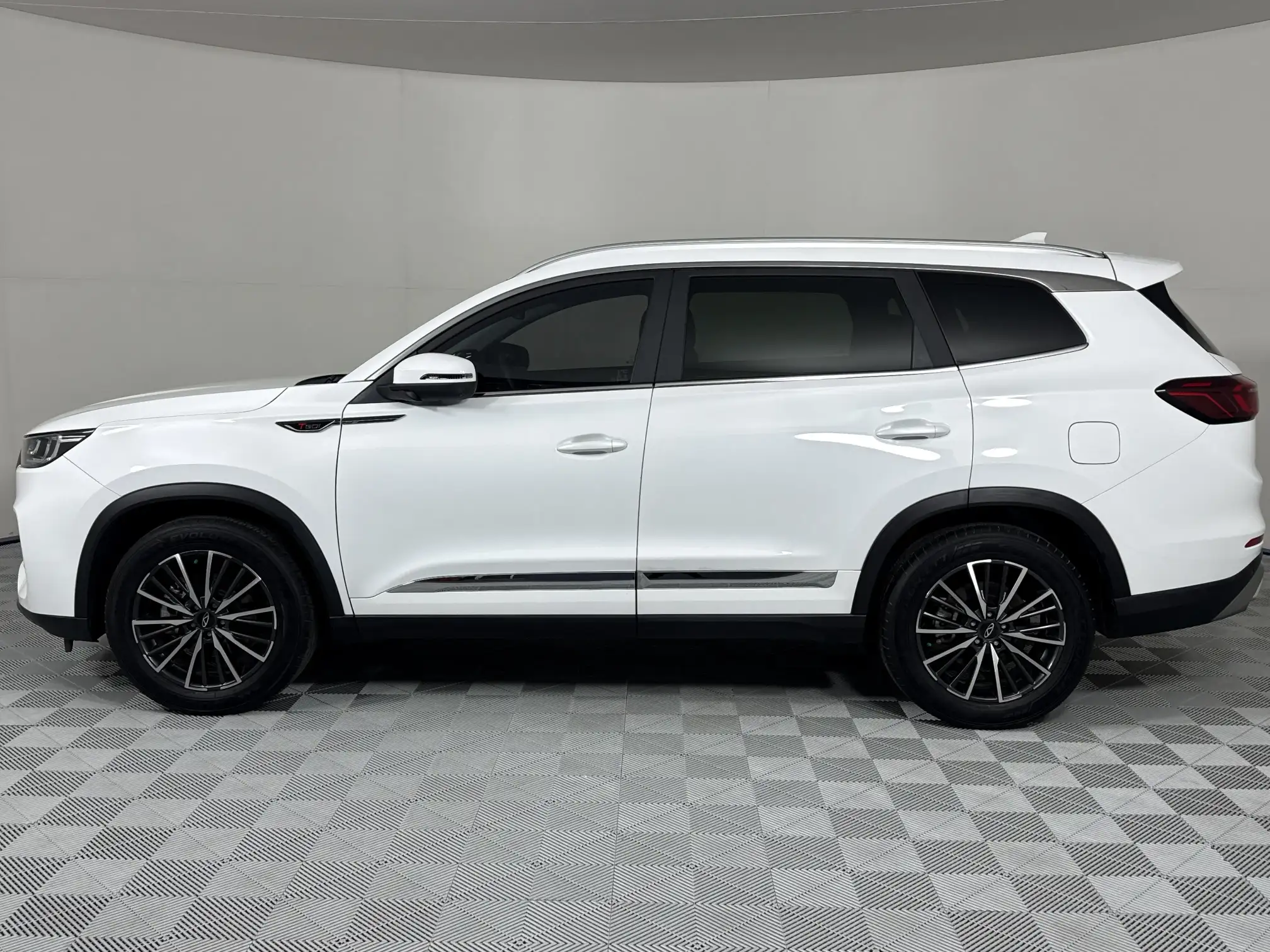Chery Tiggo 8 PRO