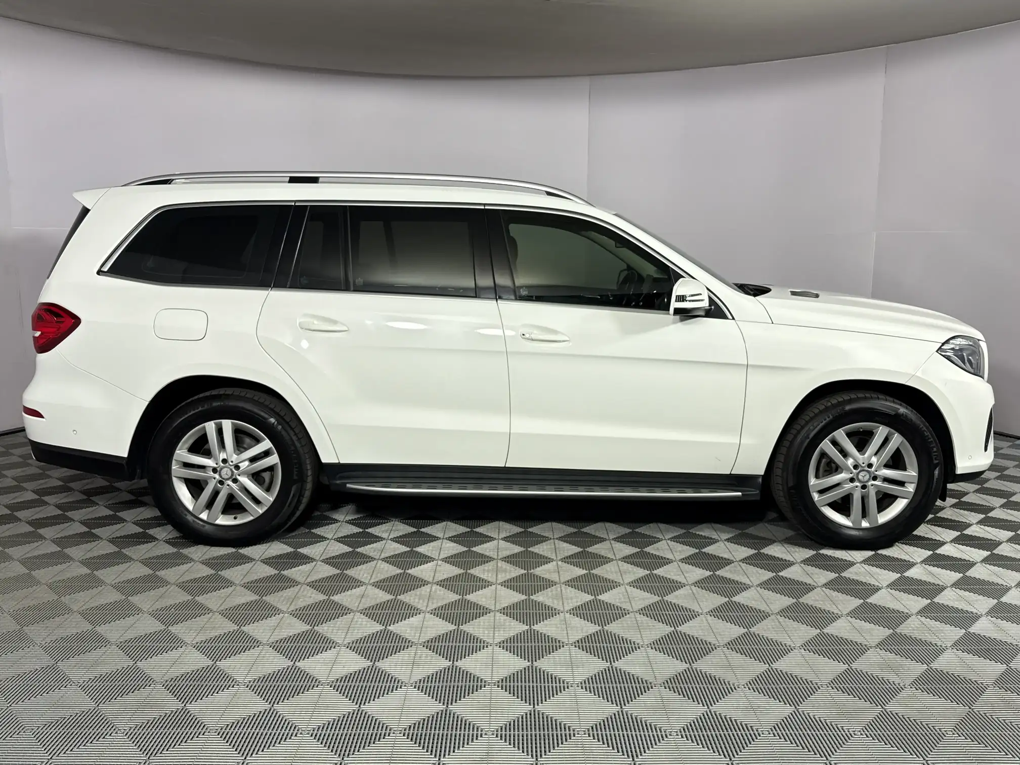 Mercedes-Benz GL Class